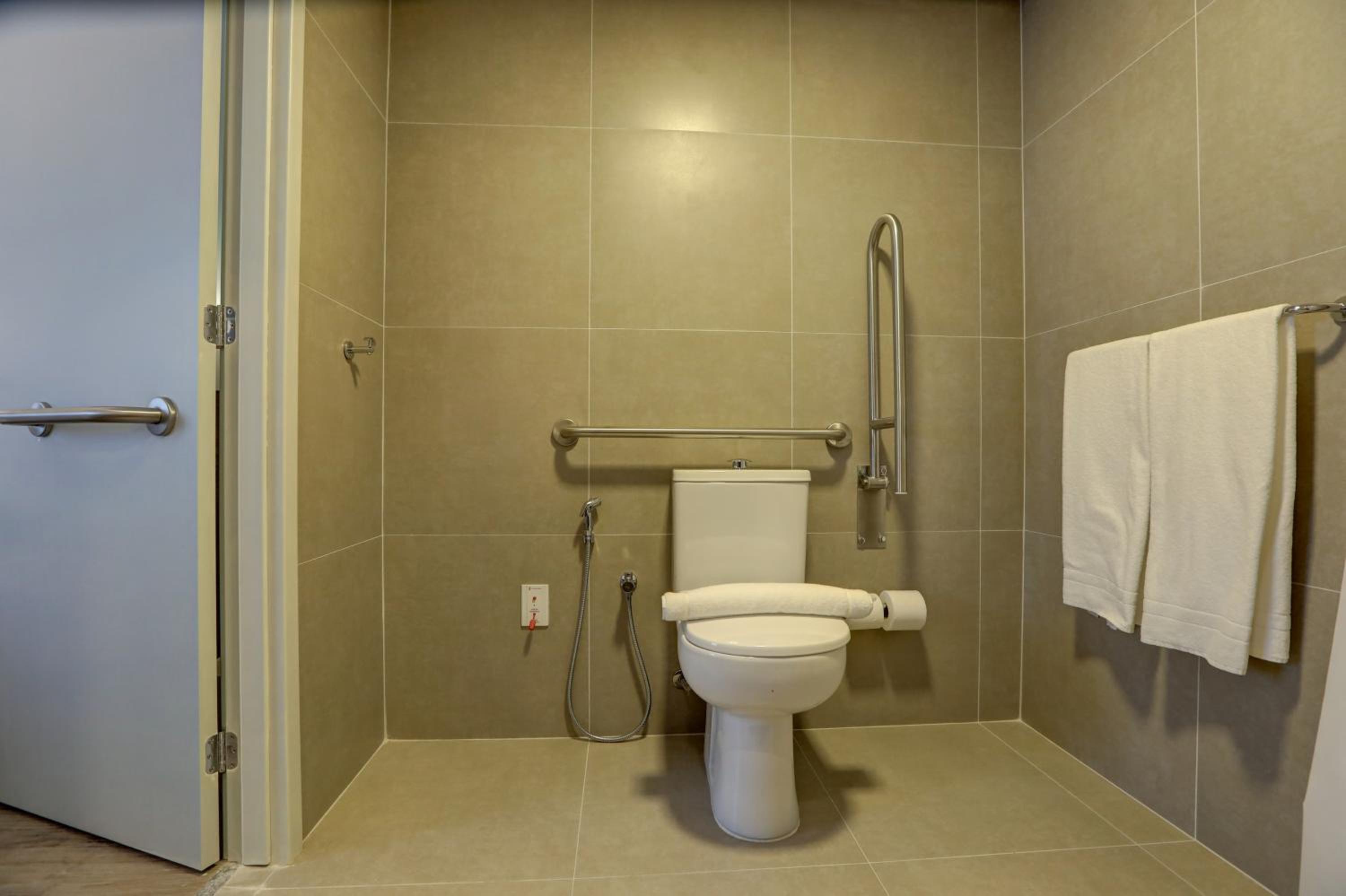 Double Room - Disability Access - Photo 5