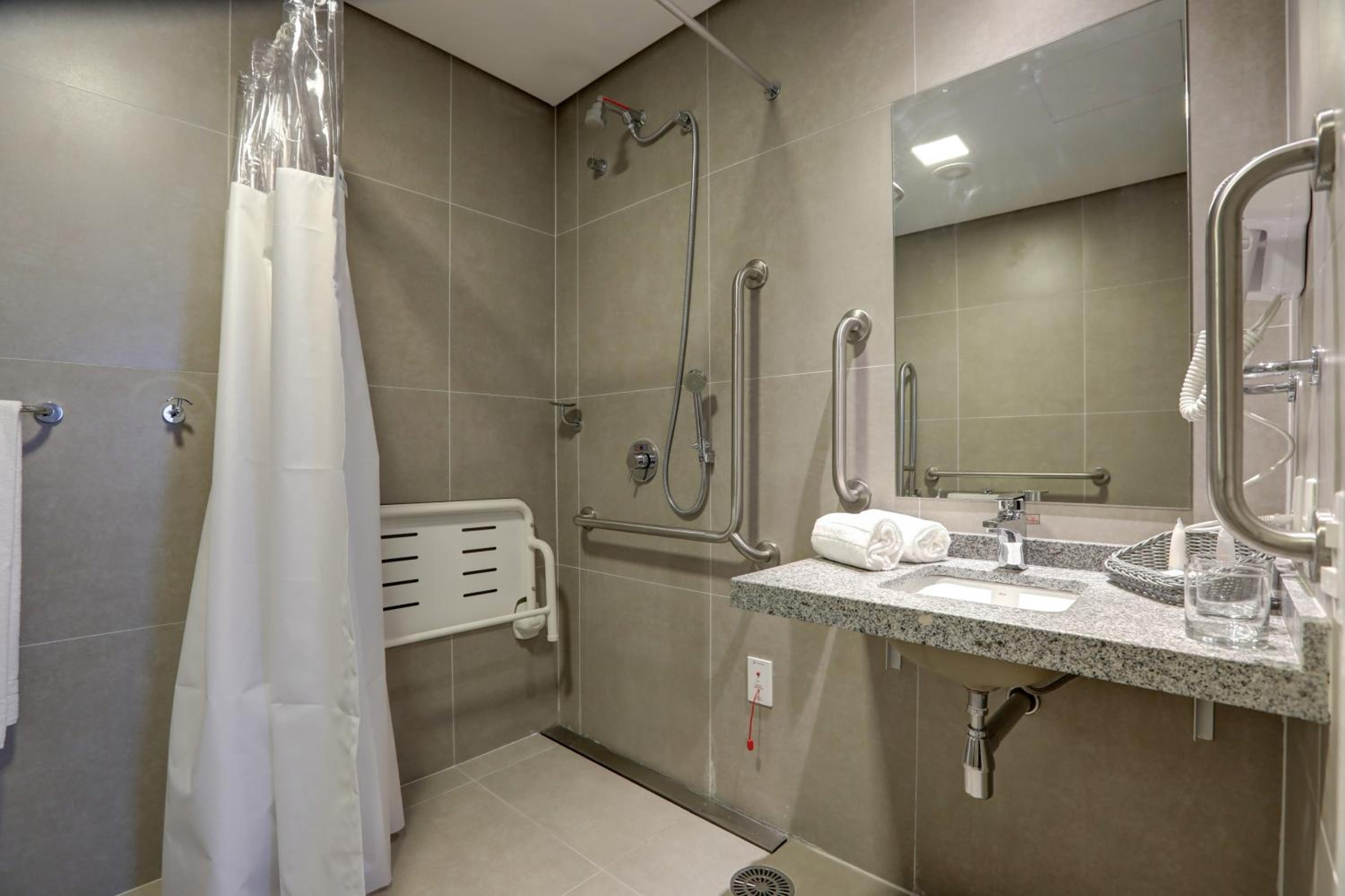 Double Room - Disability Access - Photo 6