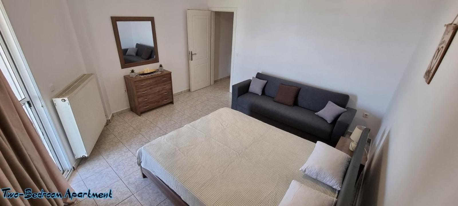 Two-Bedroom Apartment photo 2