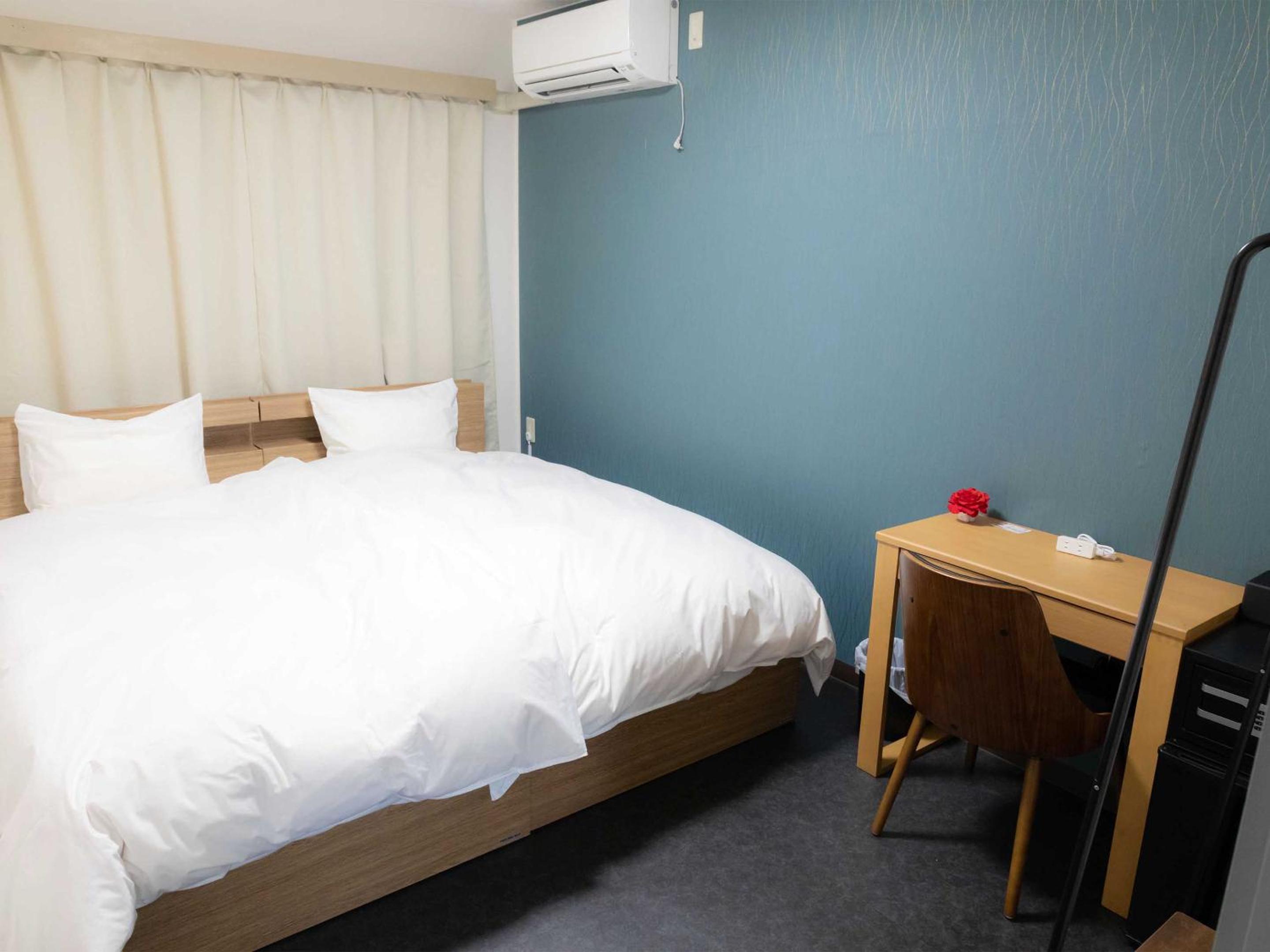 Standard Twin Room - Photo 1