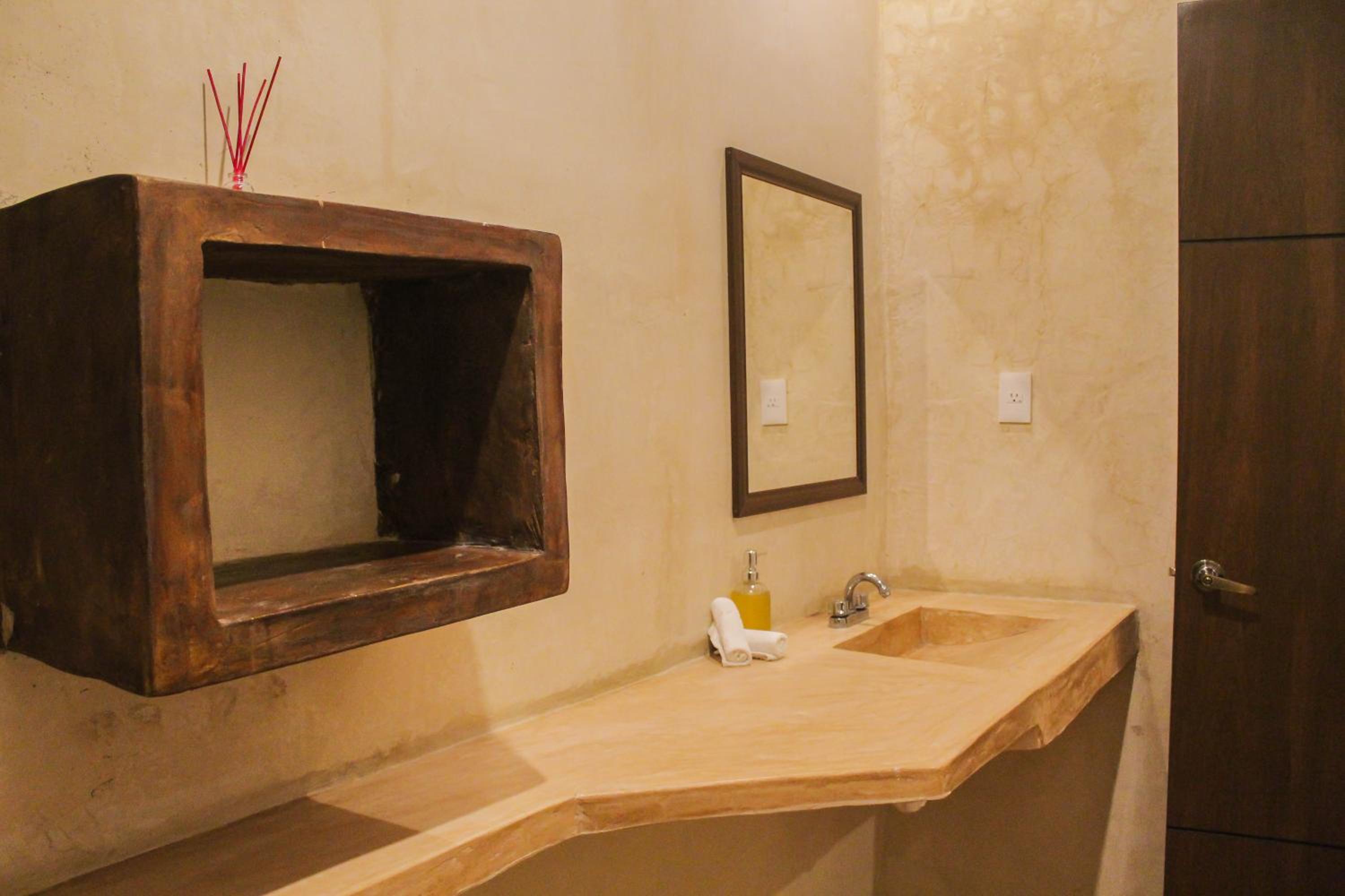 Twin Room - Photo 2
