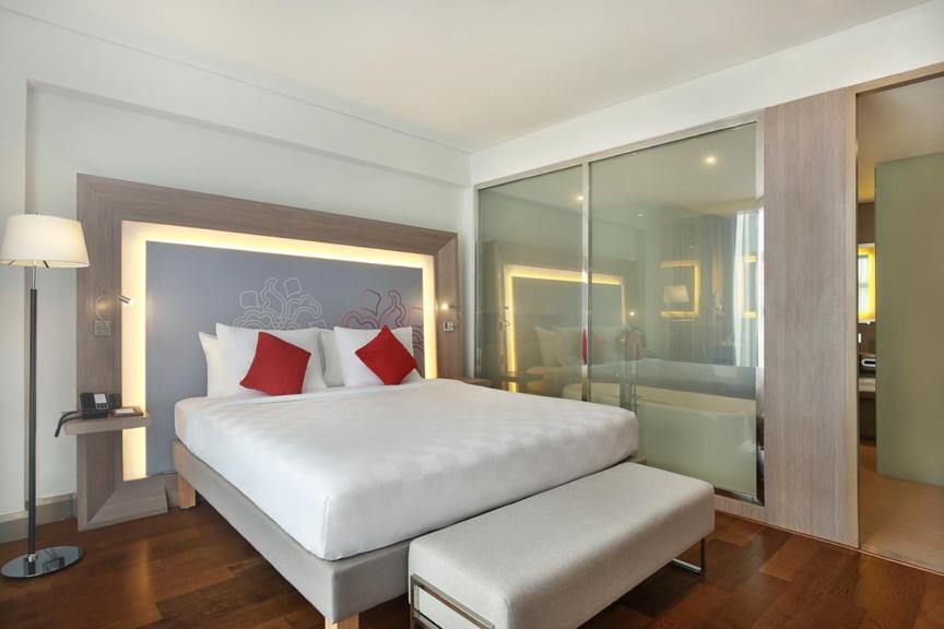 Executive King Suite