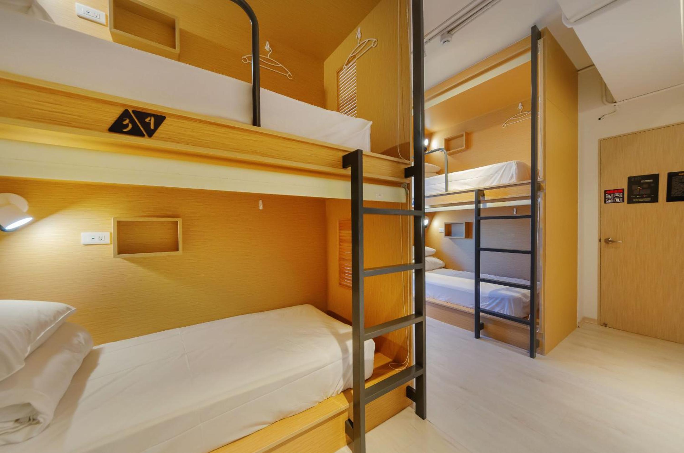 Bed In 6-Bed Male Dormitory Room photo 1