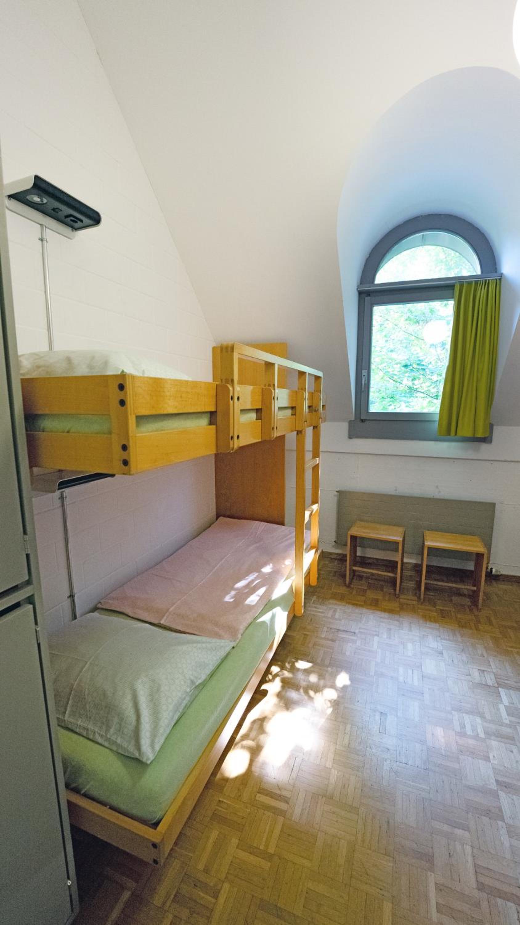 Quadruple Room with Shared Bathroom photo 3