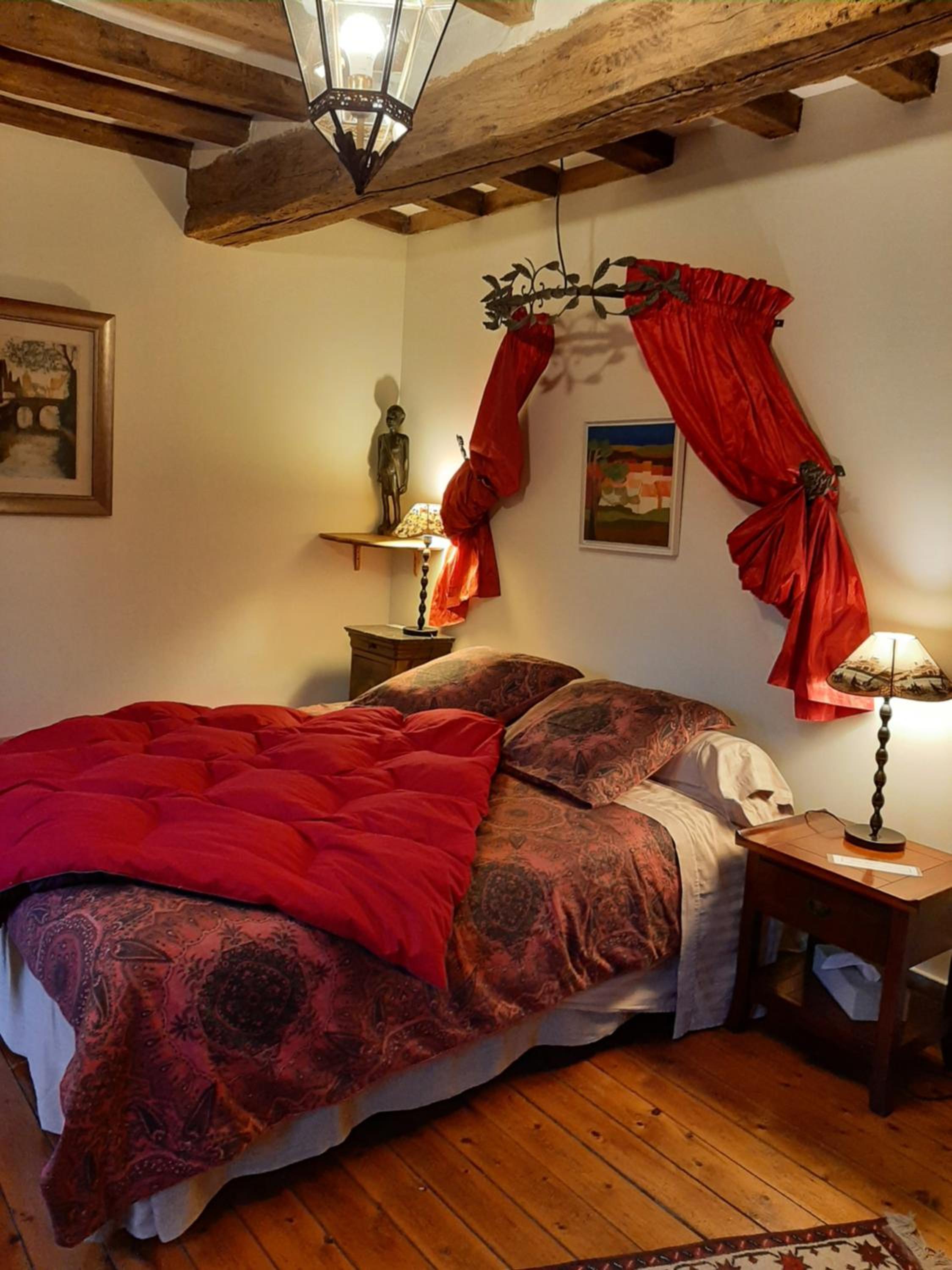 Double or Twin Room with Private Bathroom photo 3