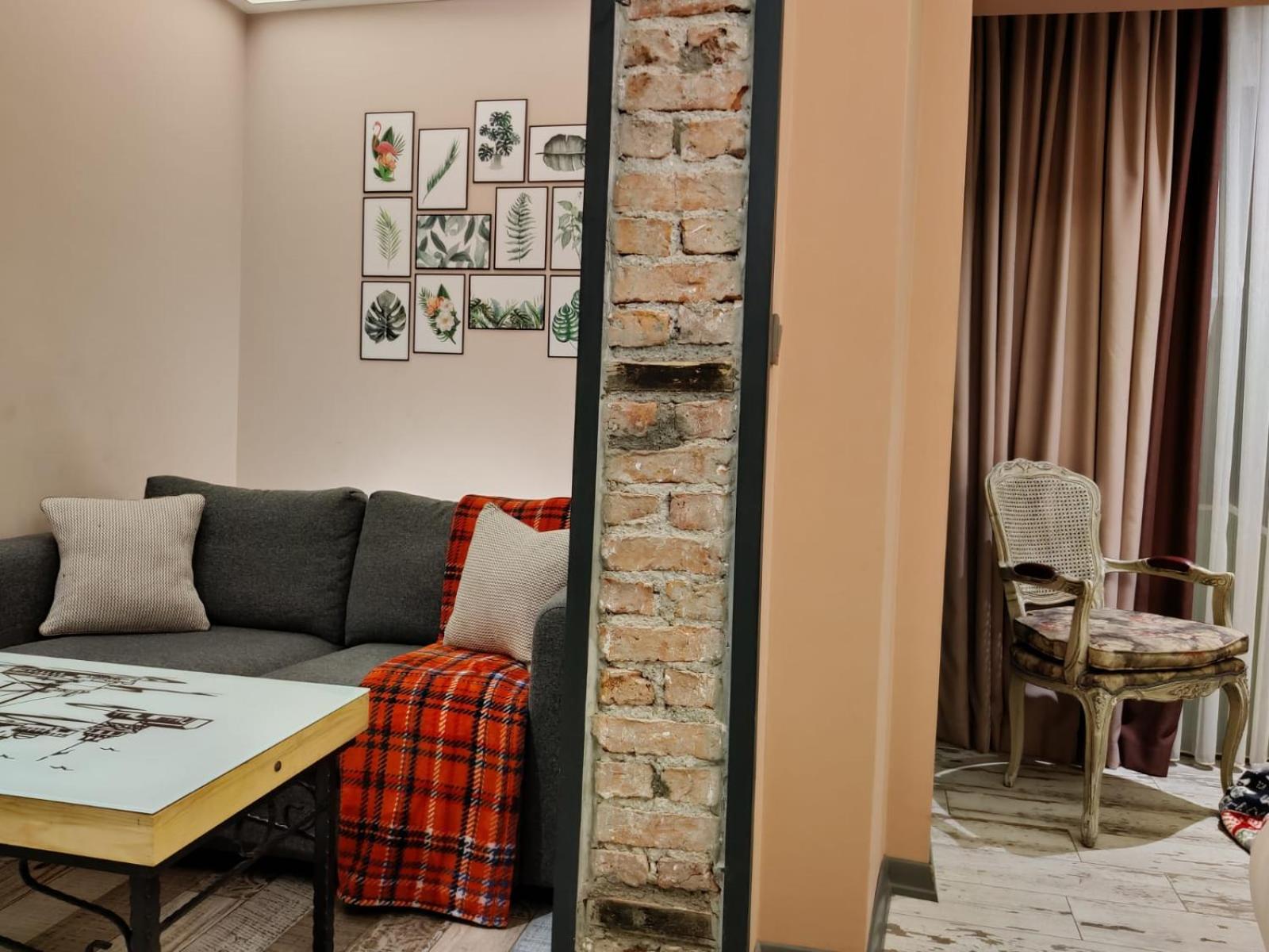 Deluxe Junior Suite - Photo 21