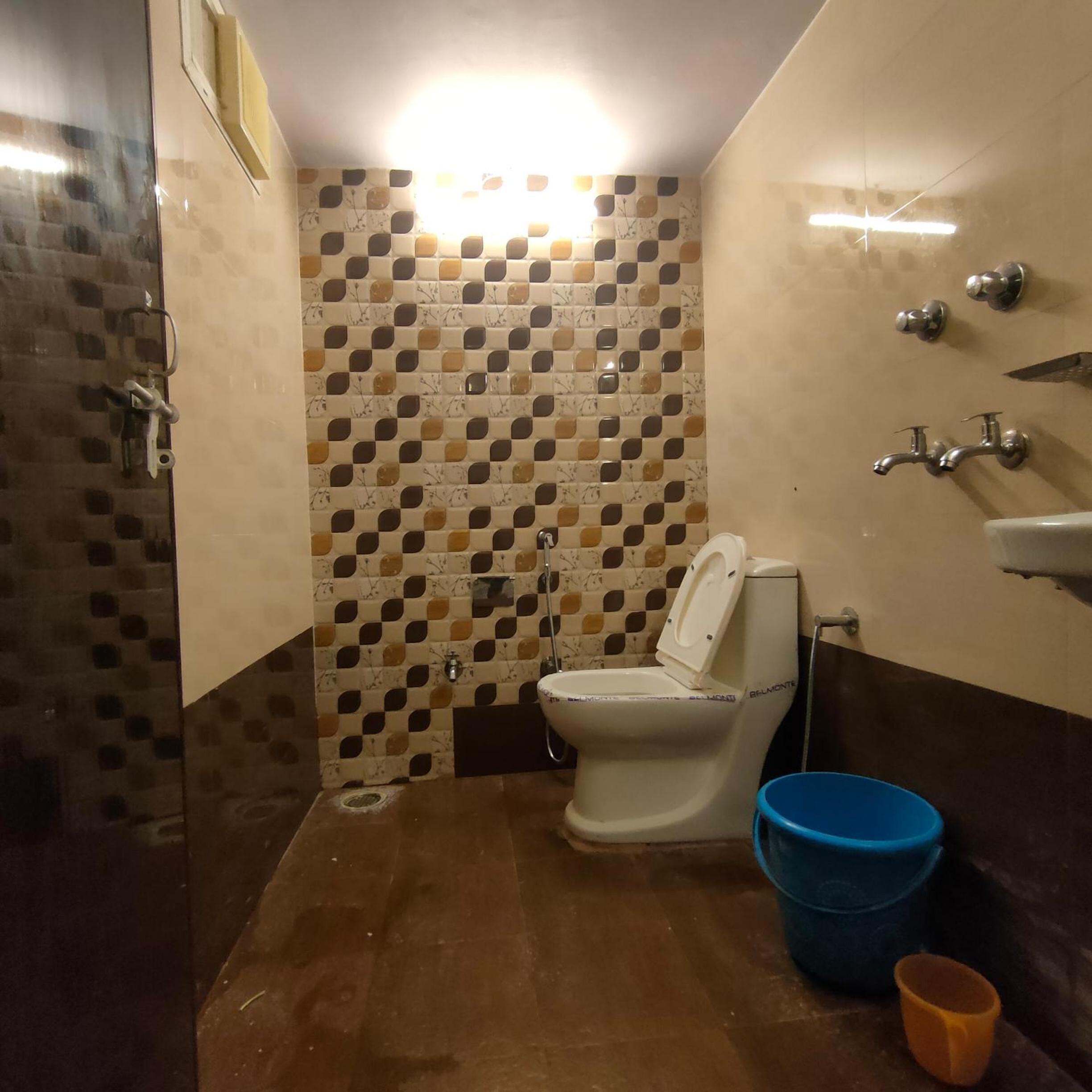 Deluxe Double Room - Photo 17