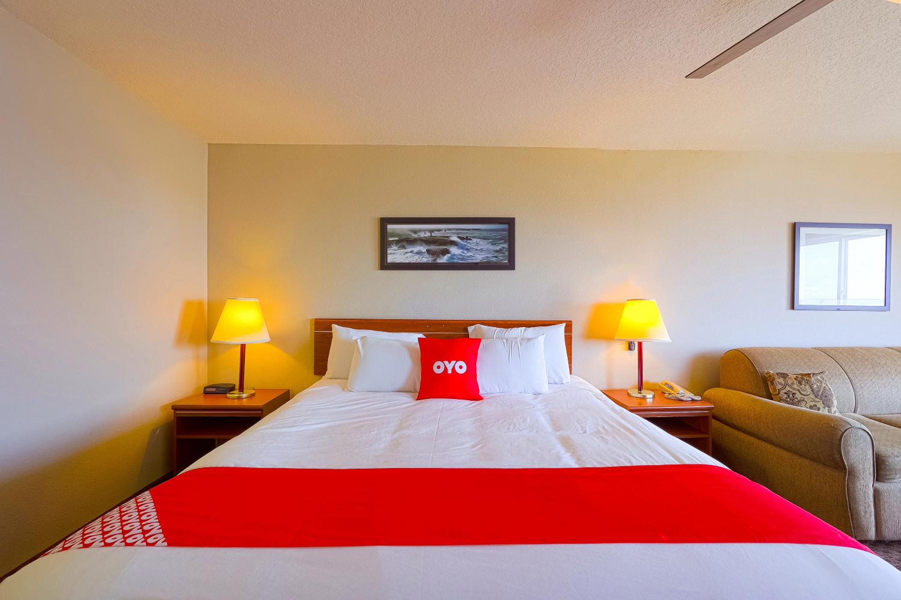 King Room - Bay View - Photo 8