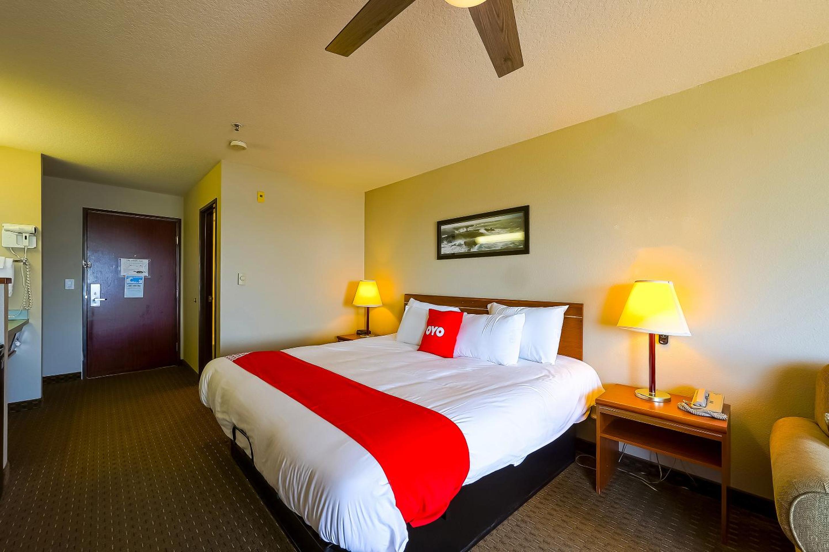King Room - Bay View - Photo 1