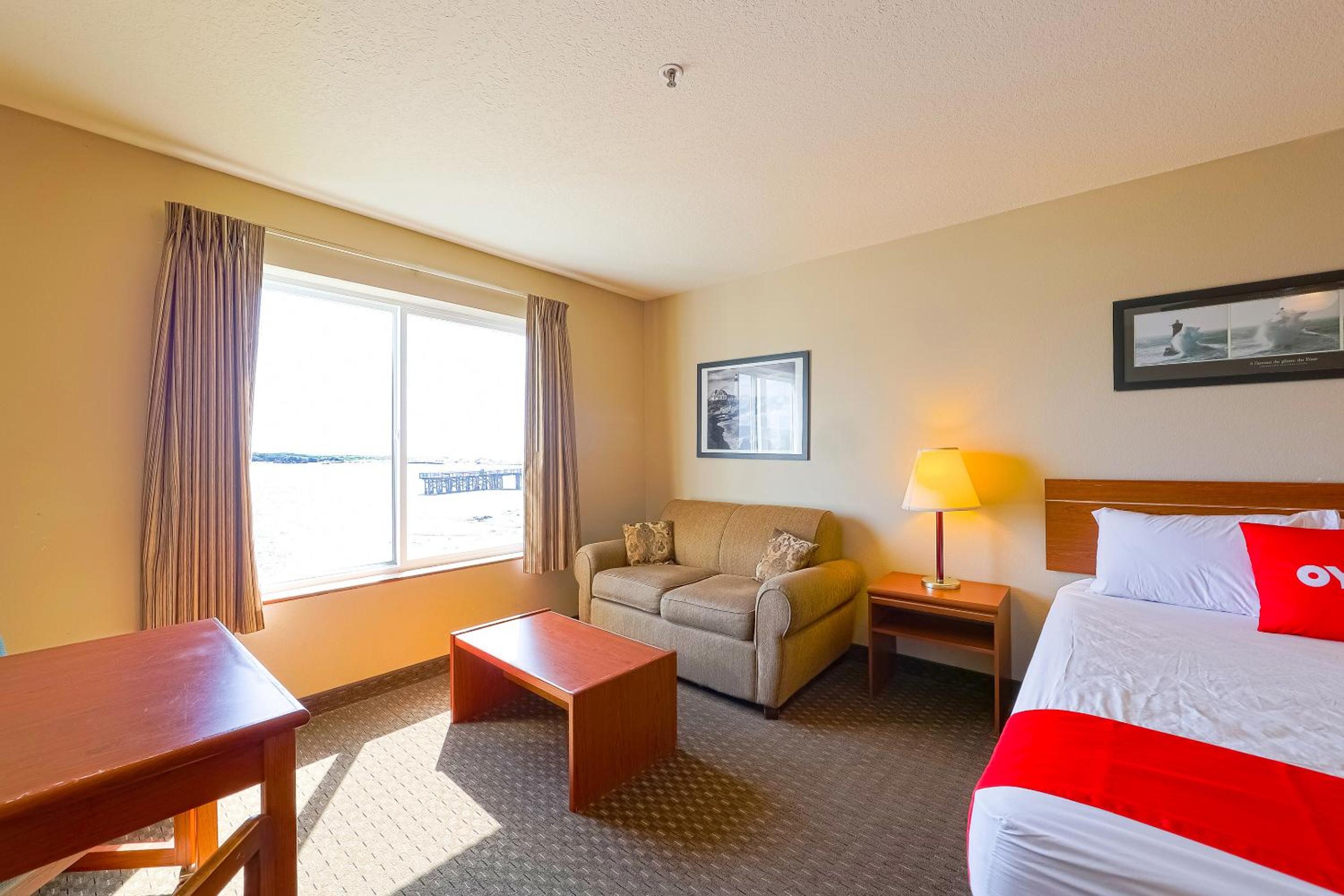 Double Queen Room - Bay view - Photo 6