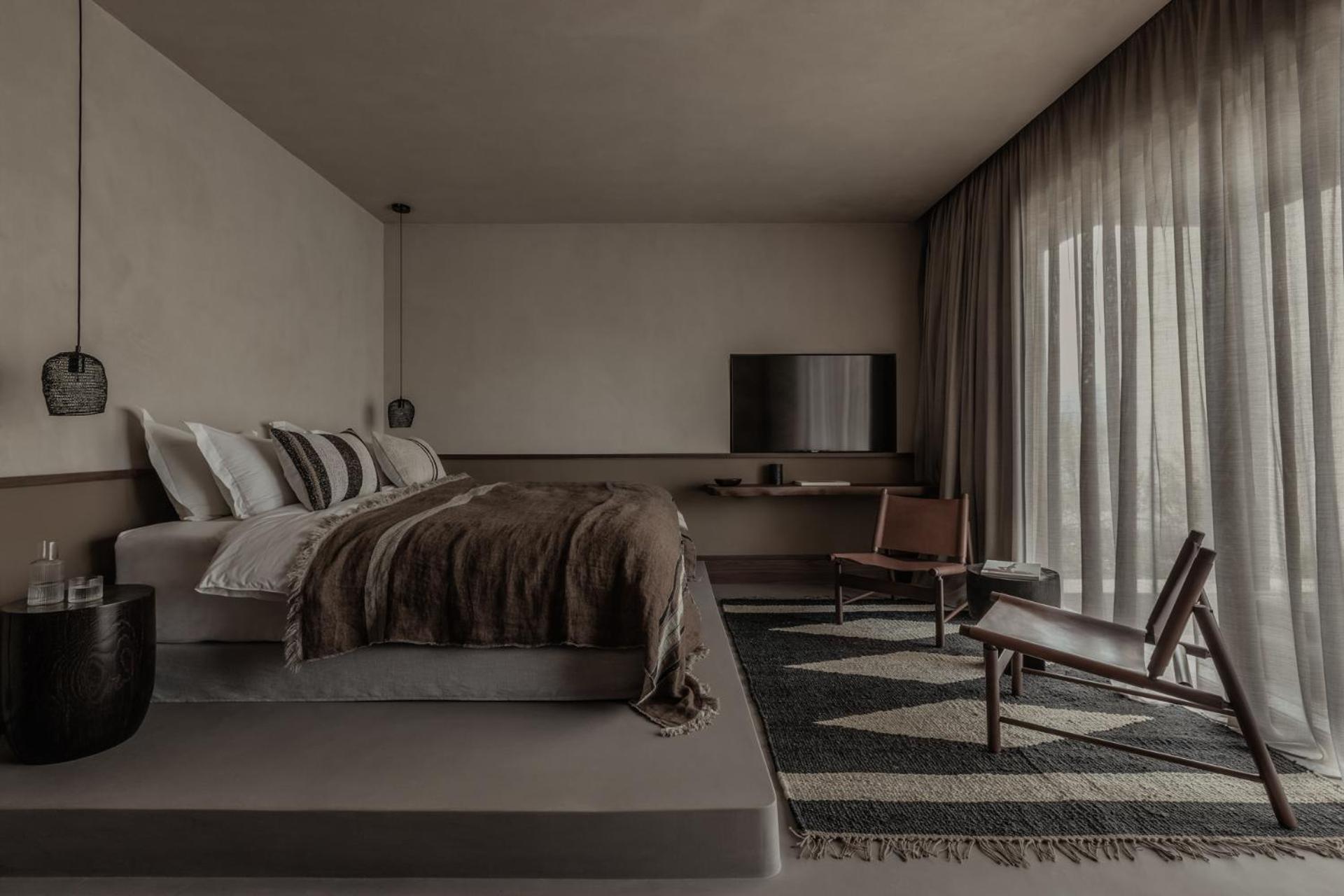 Deluxe Double or Twin Room with Pool Access - Photo 6