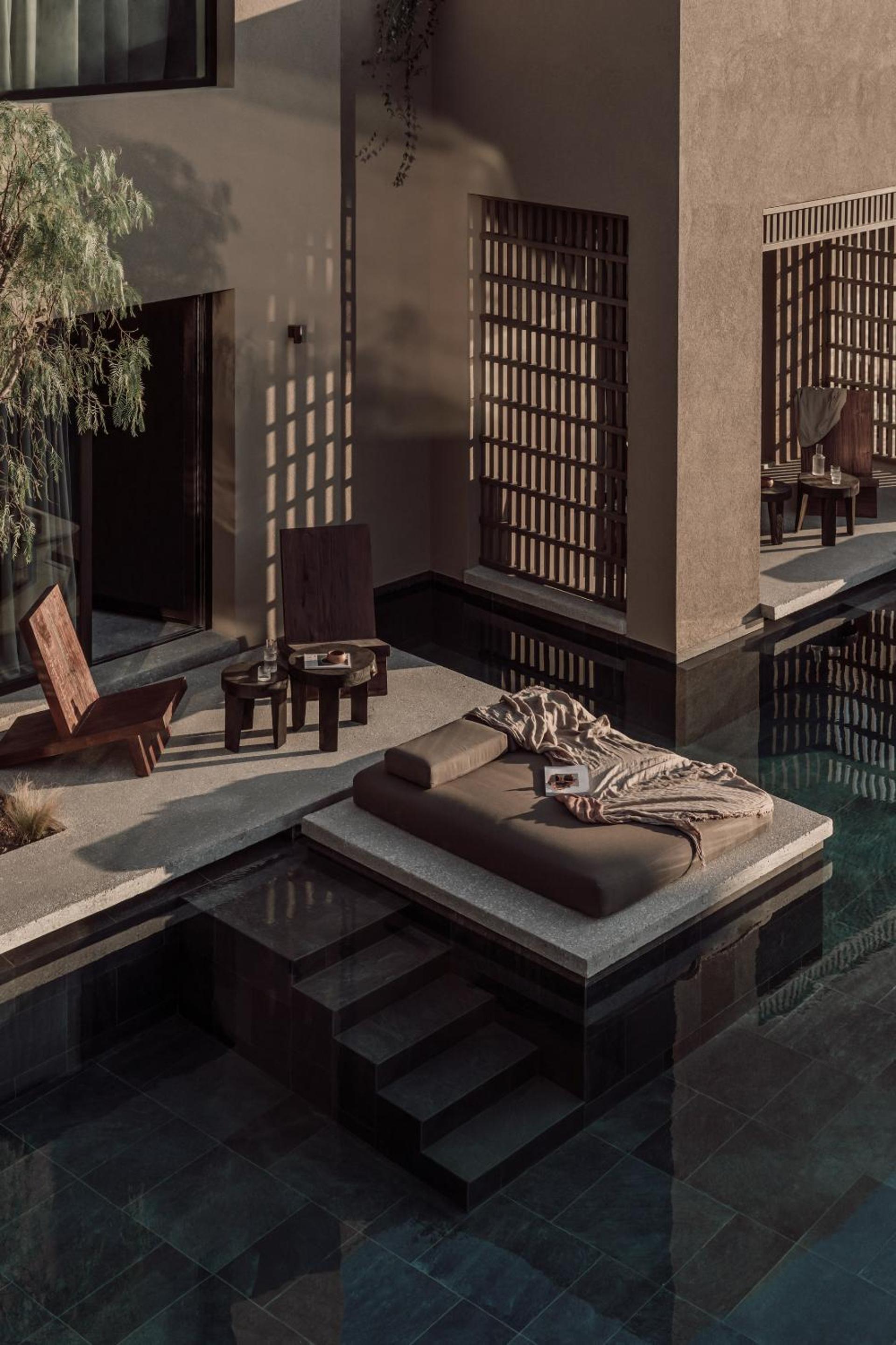 Deluxe Double or Twin Room with Pool Access - Photo 2