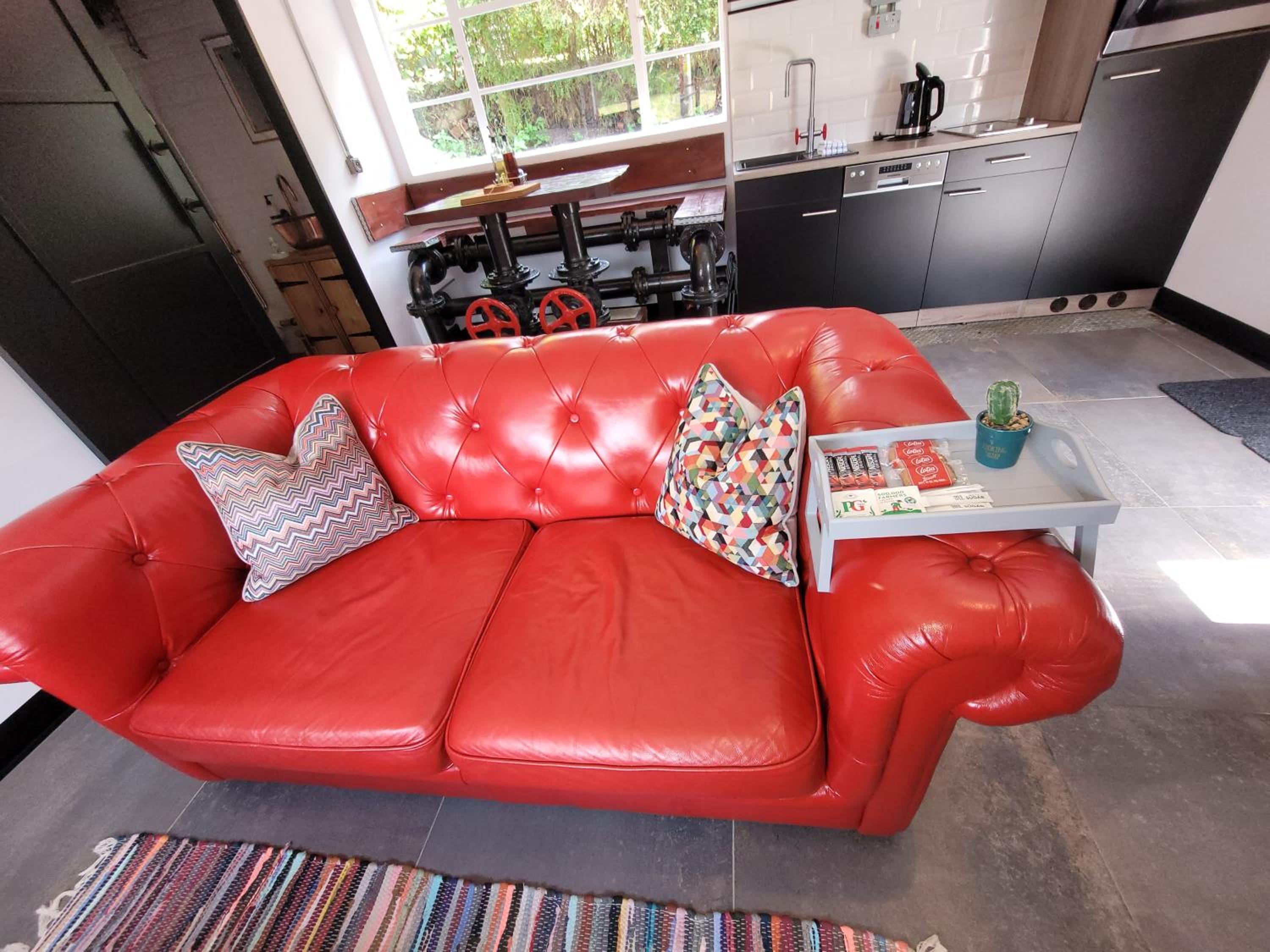 One-Bedroom House - Photo 19