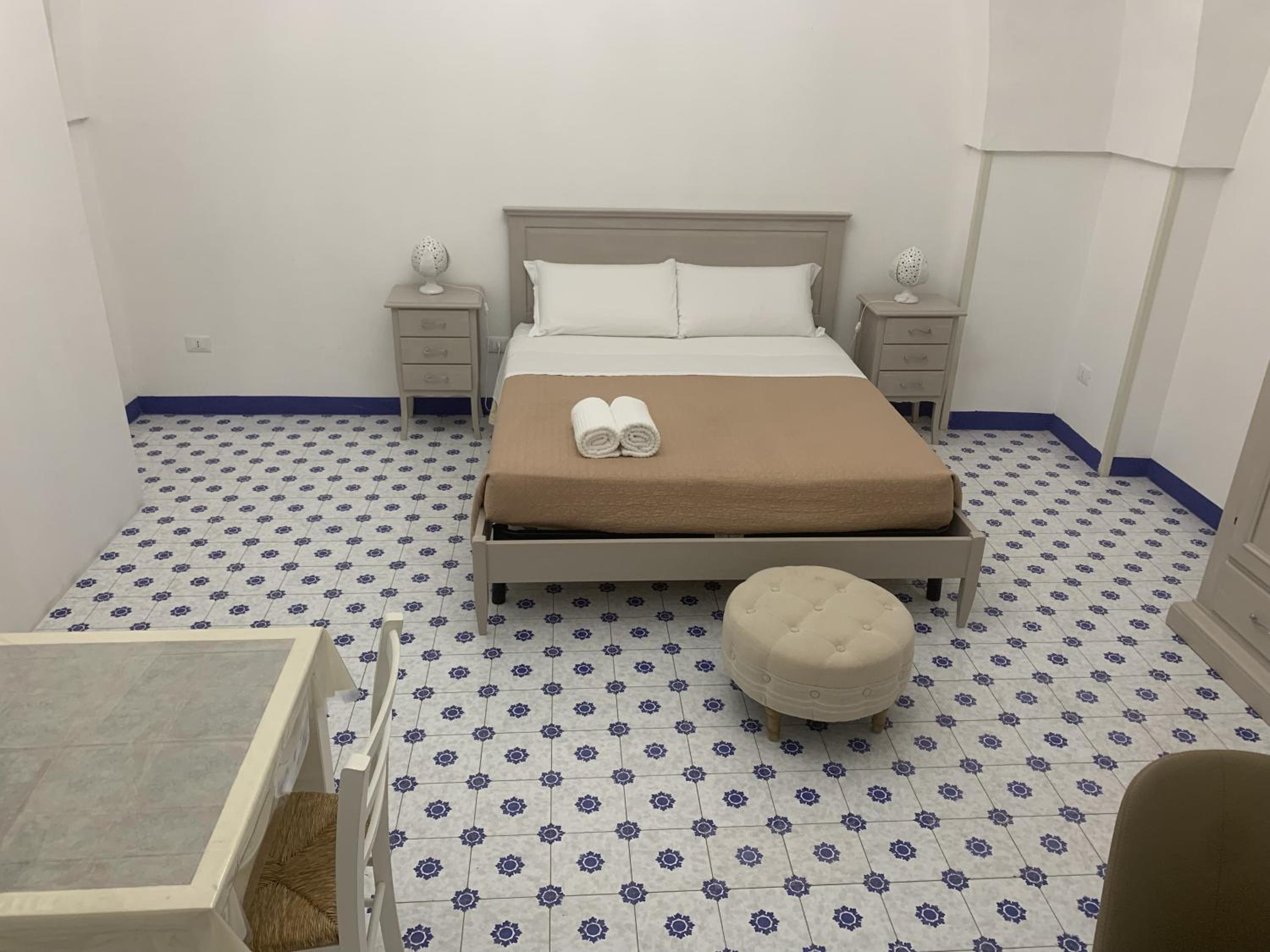Superior Double Room - Photo 35