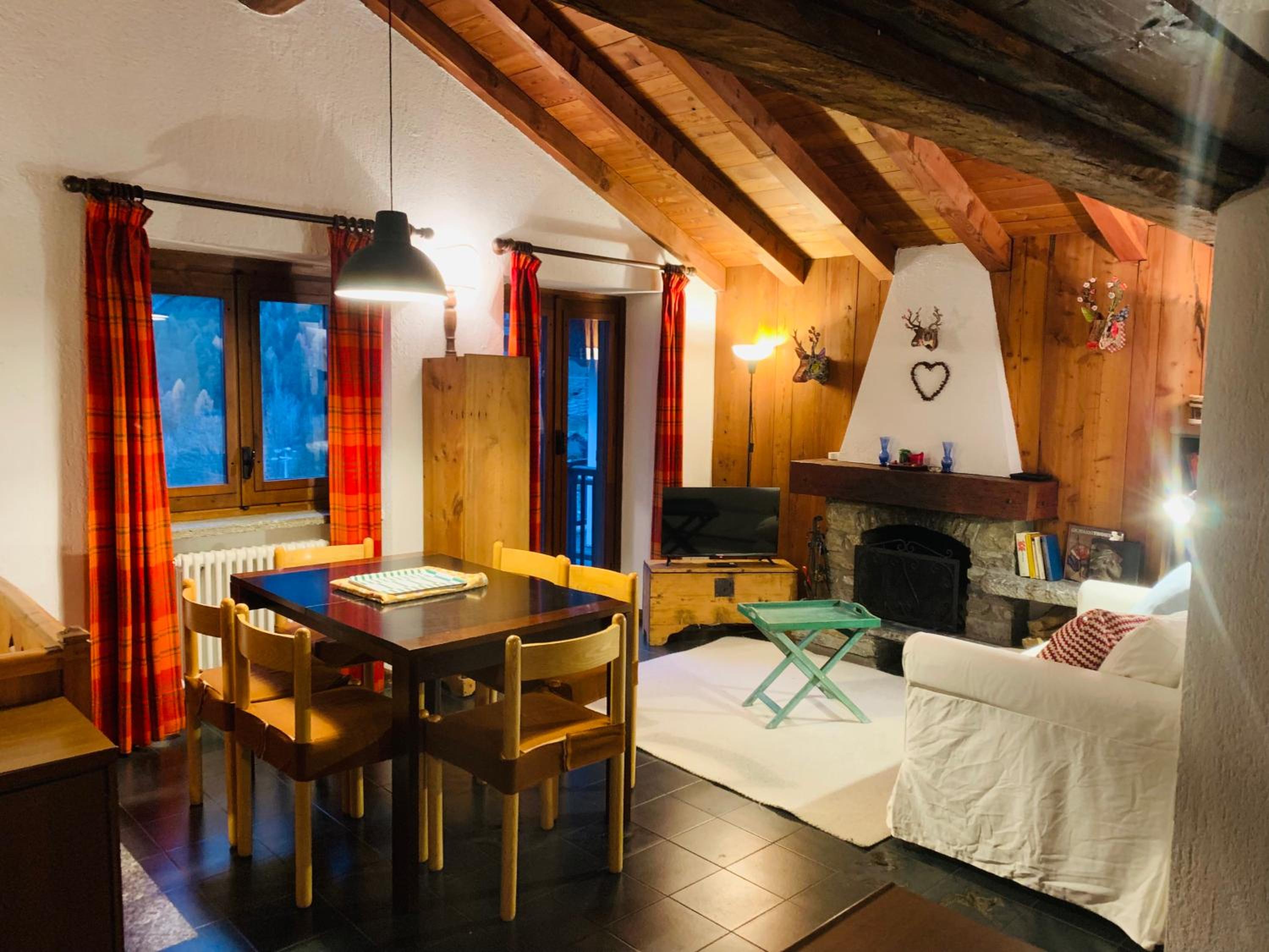 Two-Bedroom Chalet - Photo 7