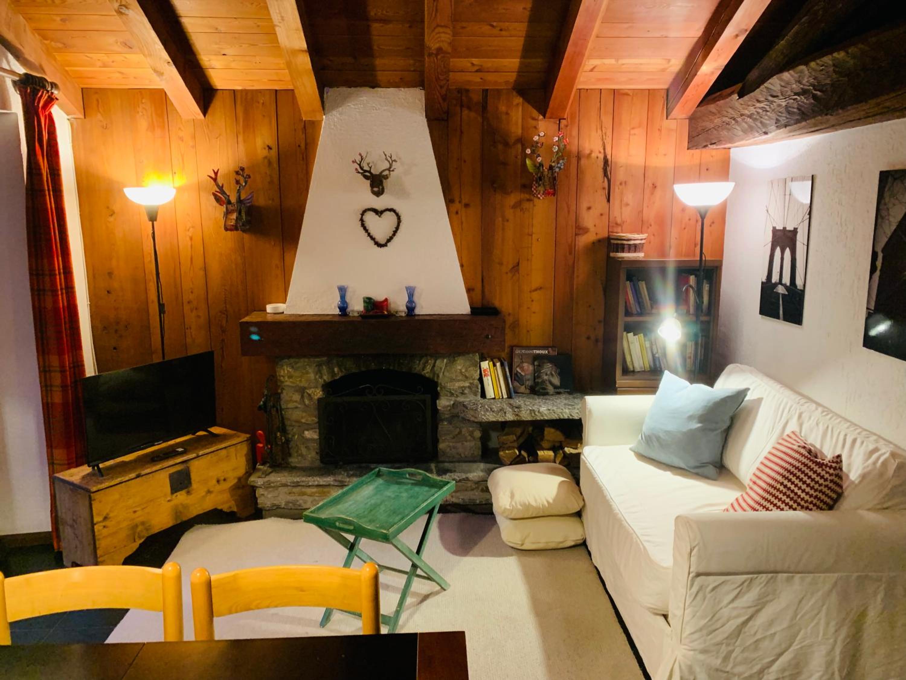 Two-Bedroom Chalet - Photo 5