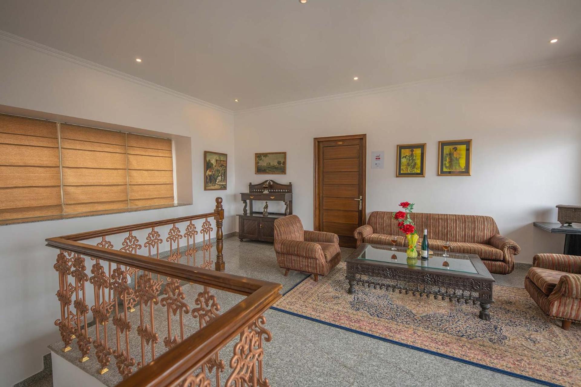Three-Bedroom Villa - Photo 12