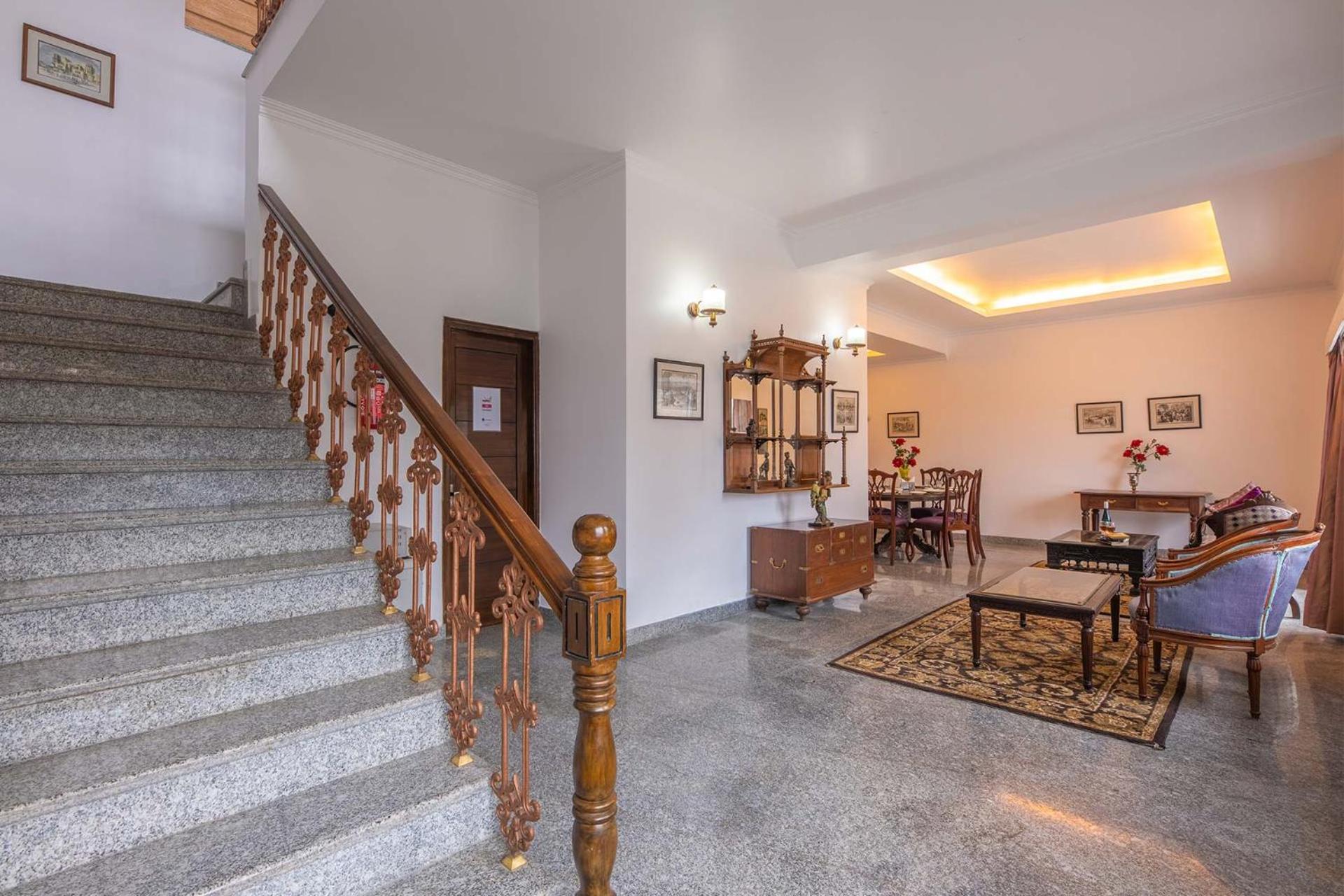 Three-Bedroom Villa - Photo 11