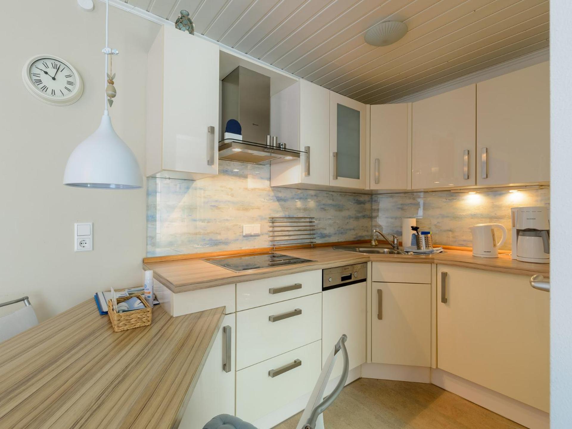 Apartment - Ground Floor photo 3