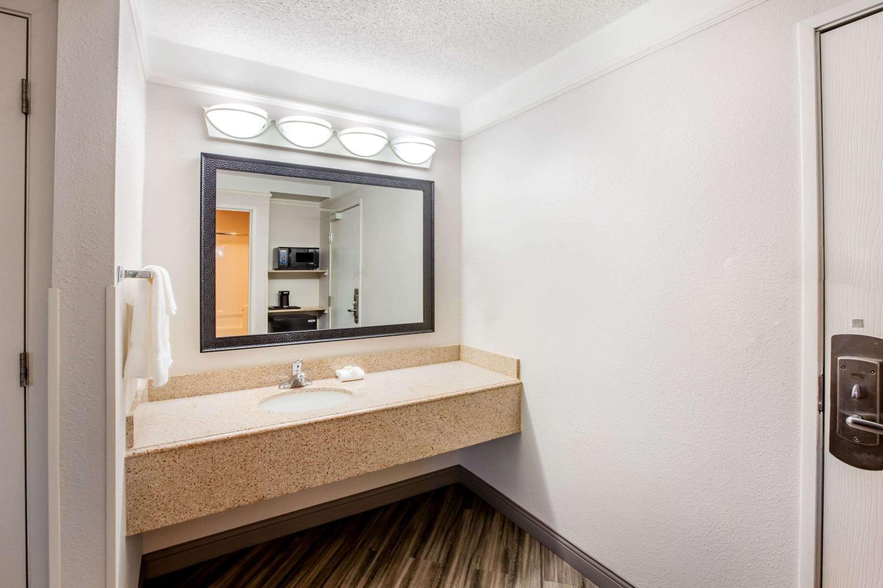 King Room - Photo 3