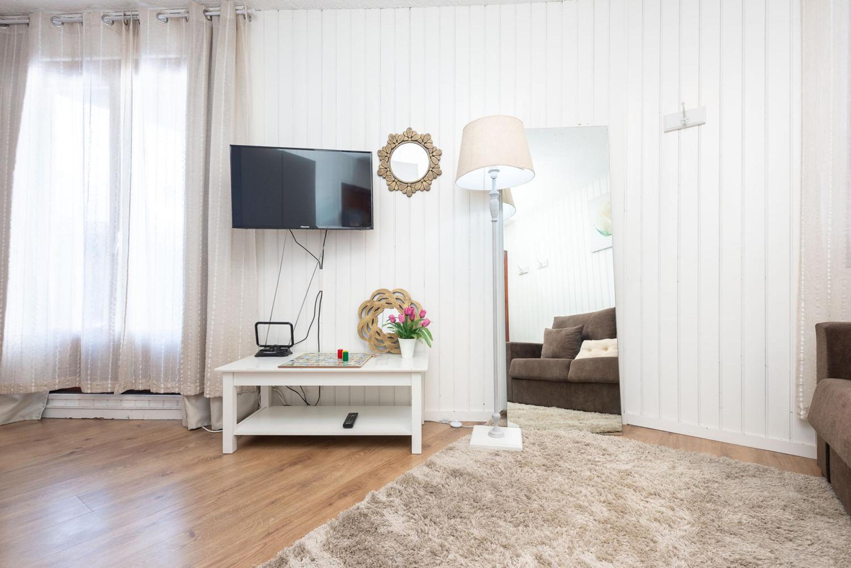 Studio (2-4 Adults) photo 3