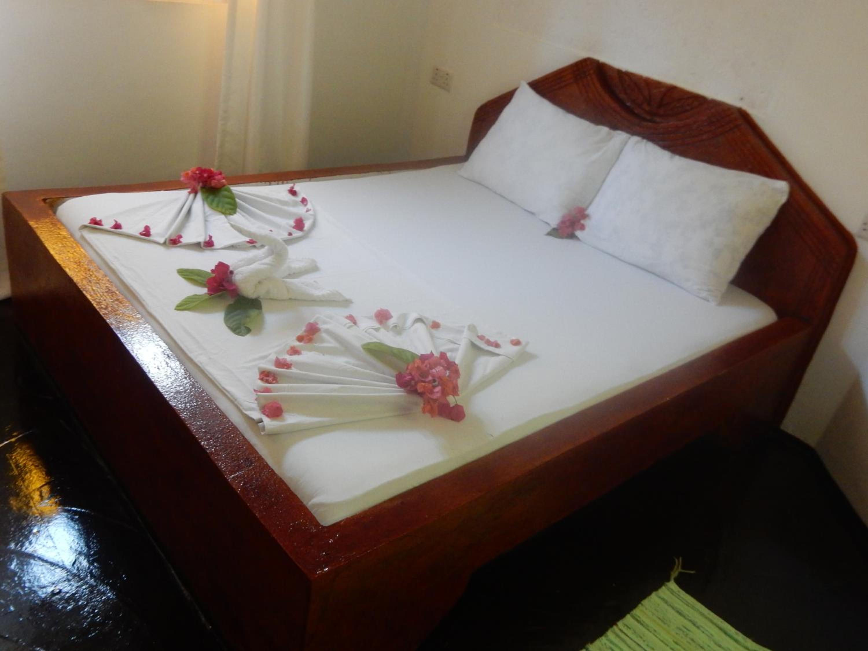 Double Room with Private Bathroom - Photo 1