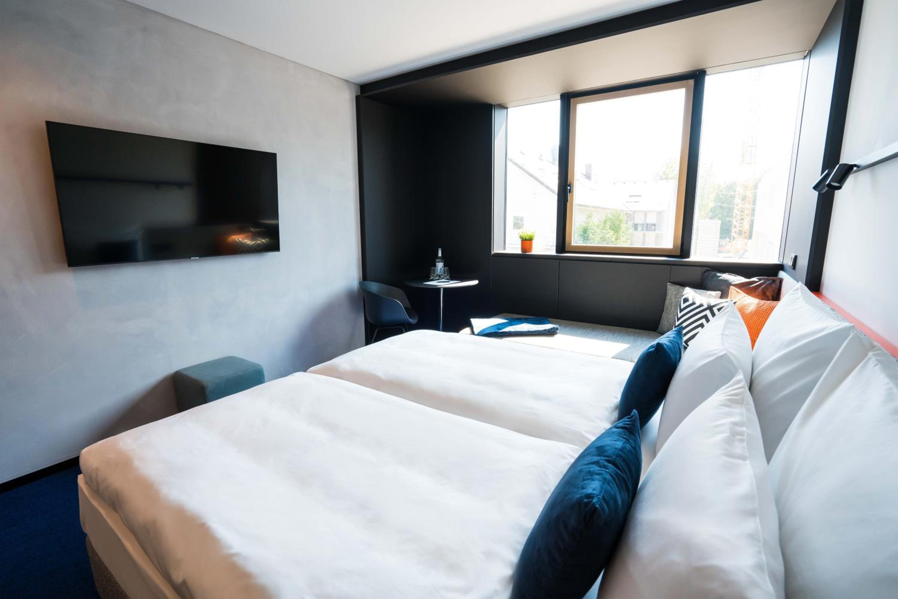 Superior King Room