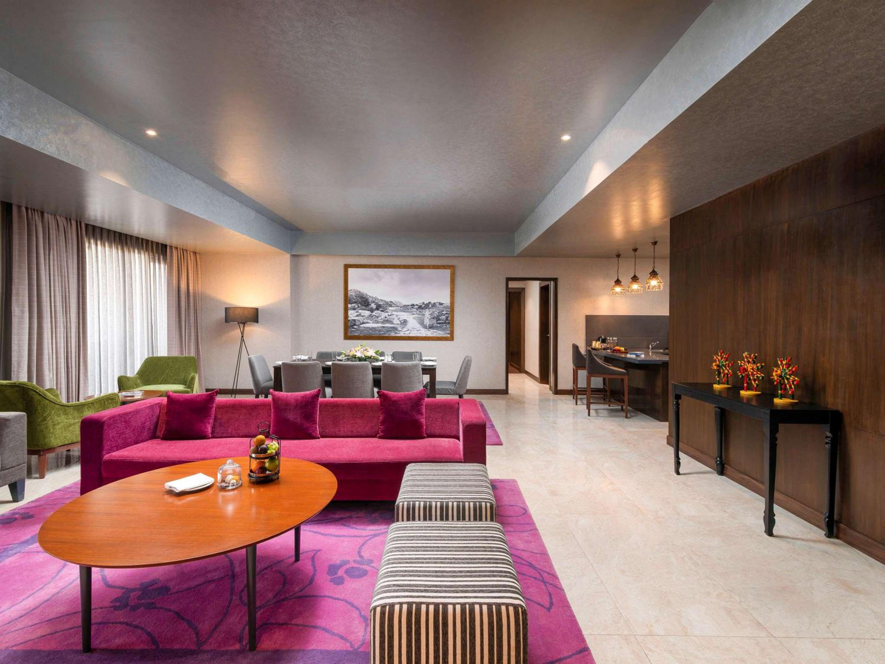 Presidential Suite- Executive lounge access,25% on F&B, Spa & Laundry photo