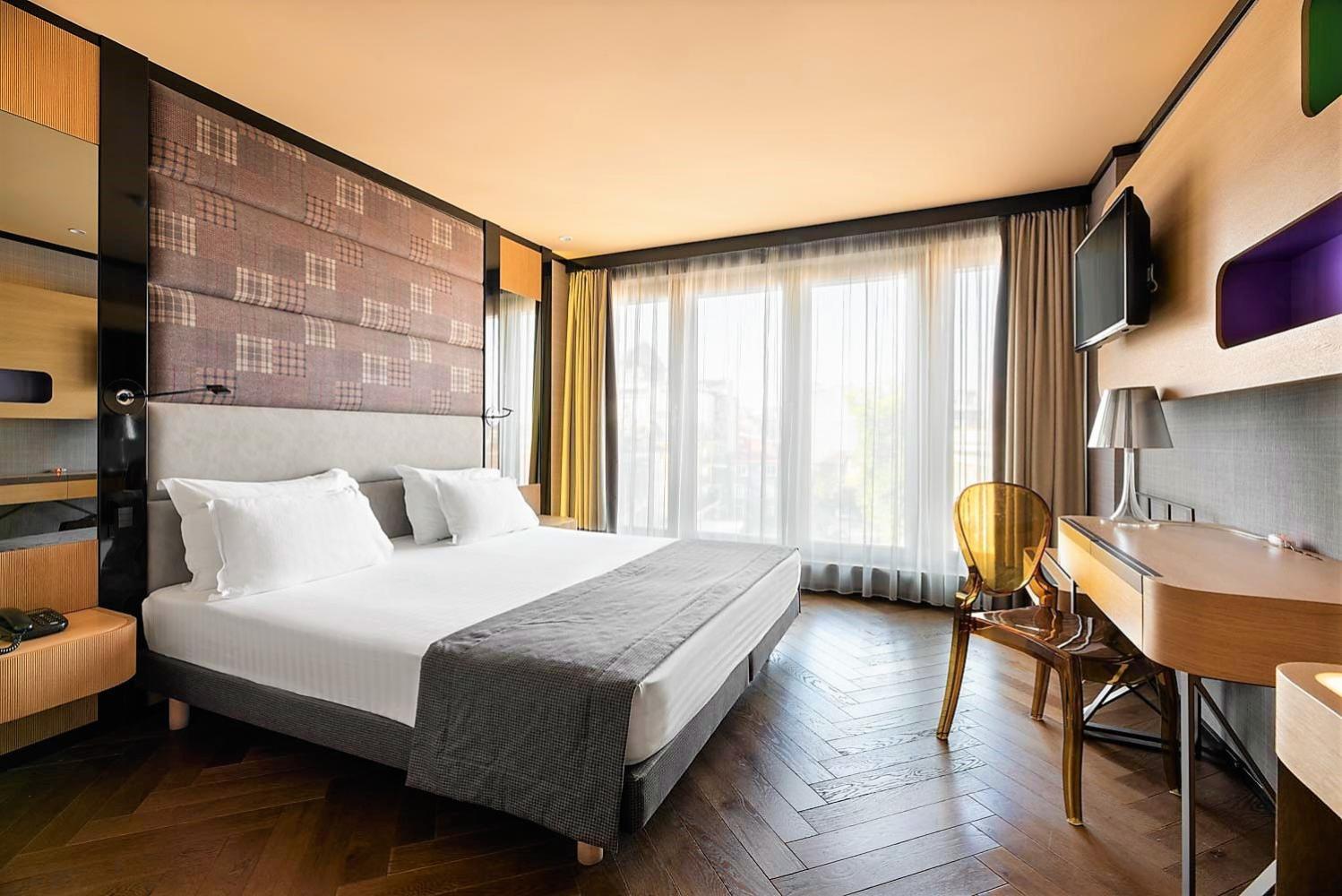 Superior Double or Twin Room - Photo 7