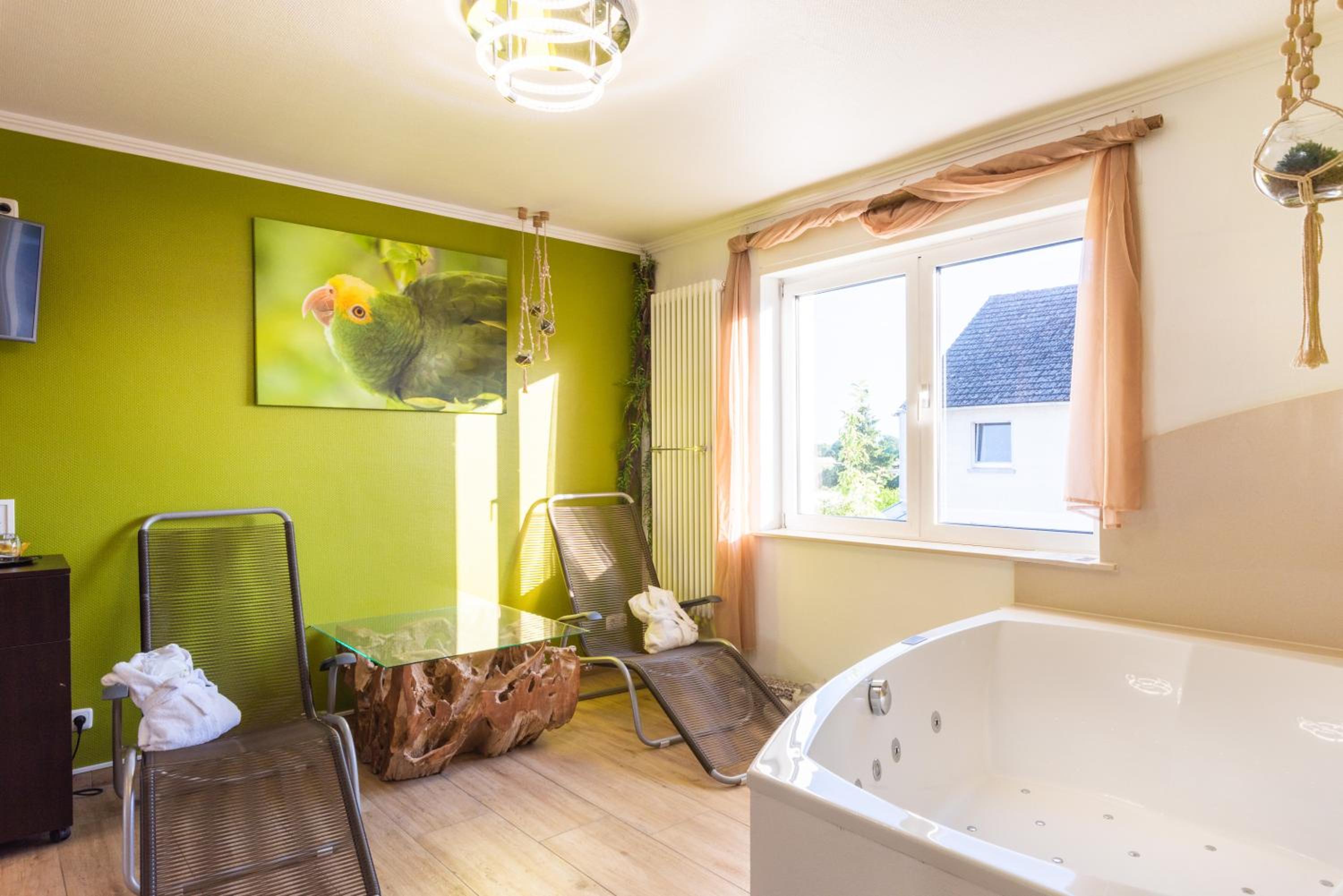 Double Room with Whirlpool photo 3
