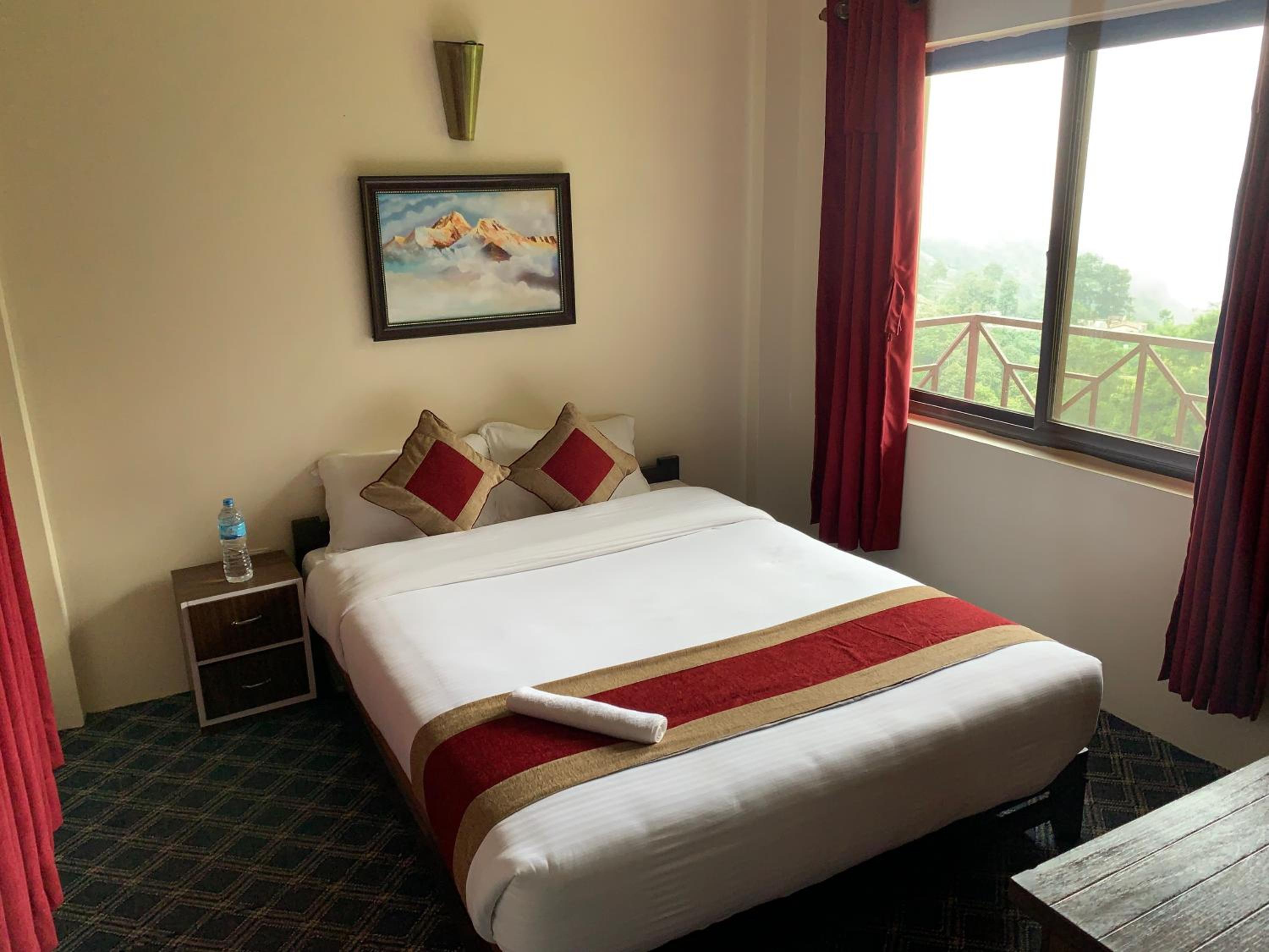 Deluxe Double Room with Balcony photo 1