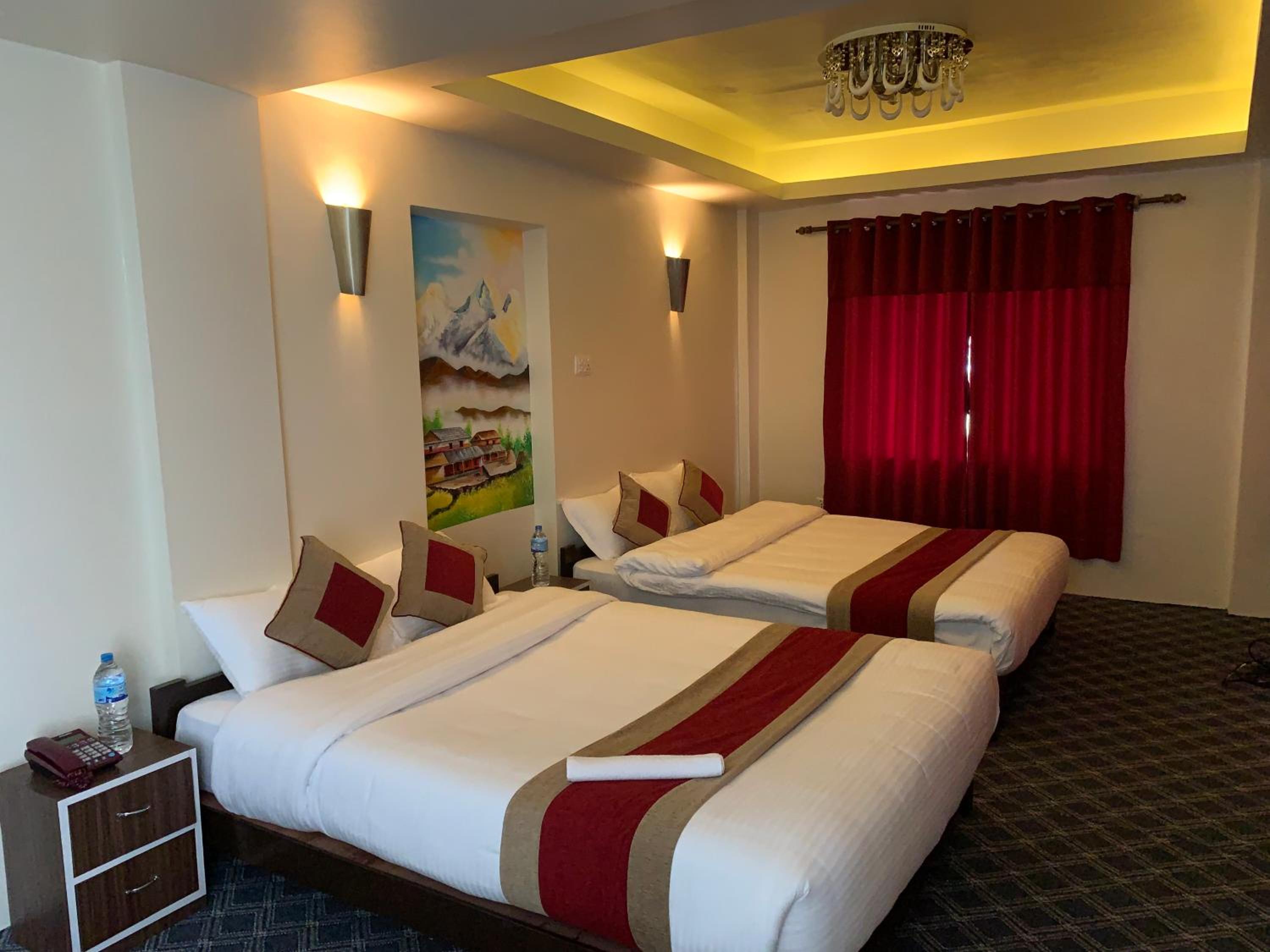 King Room with Two King Beds photo 1