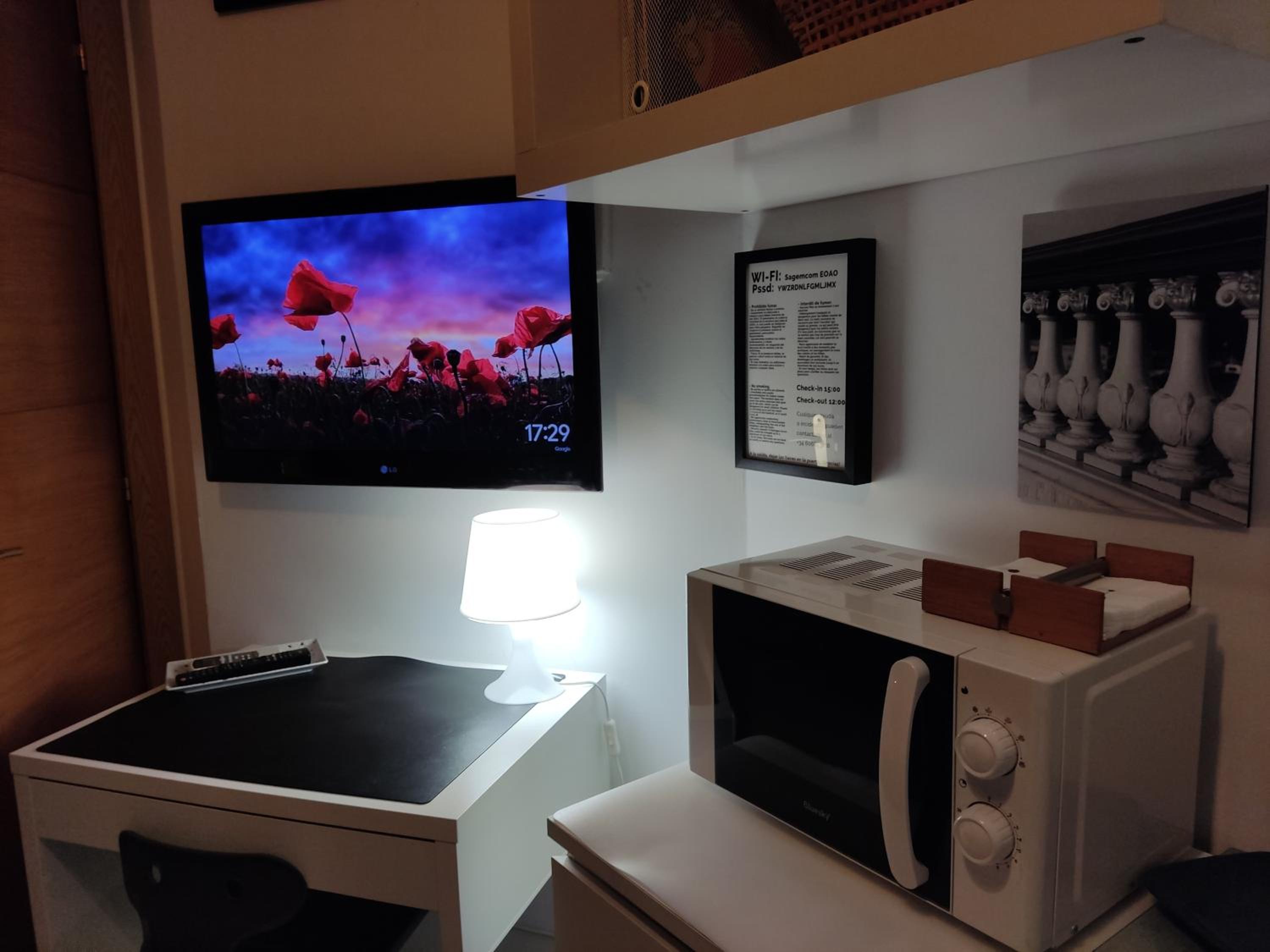 Apartment - Photo 1