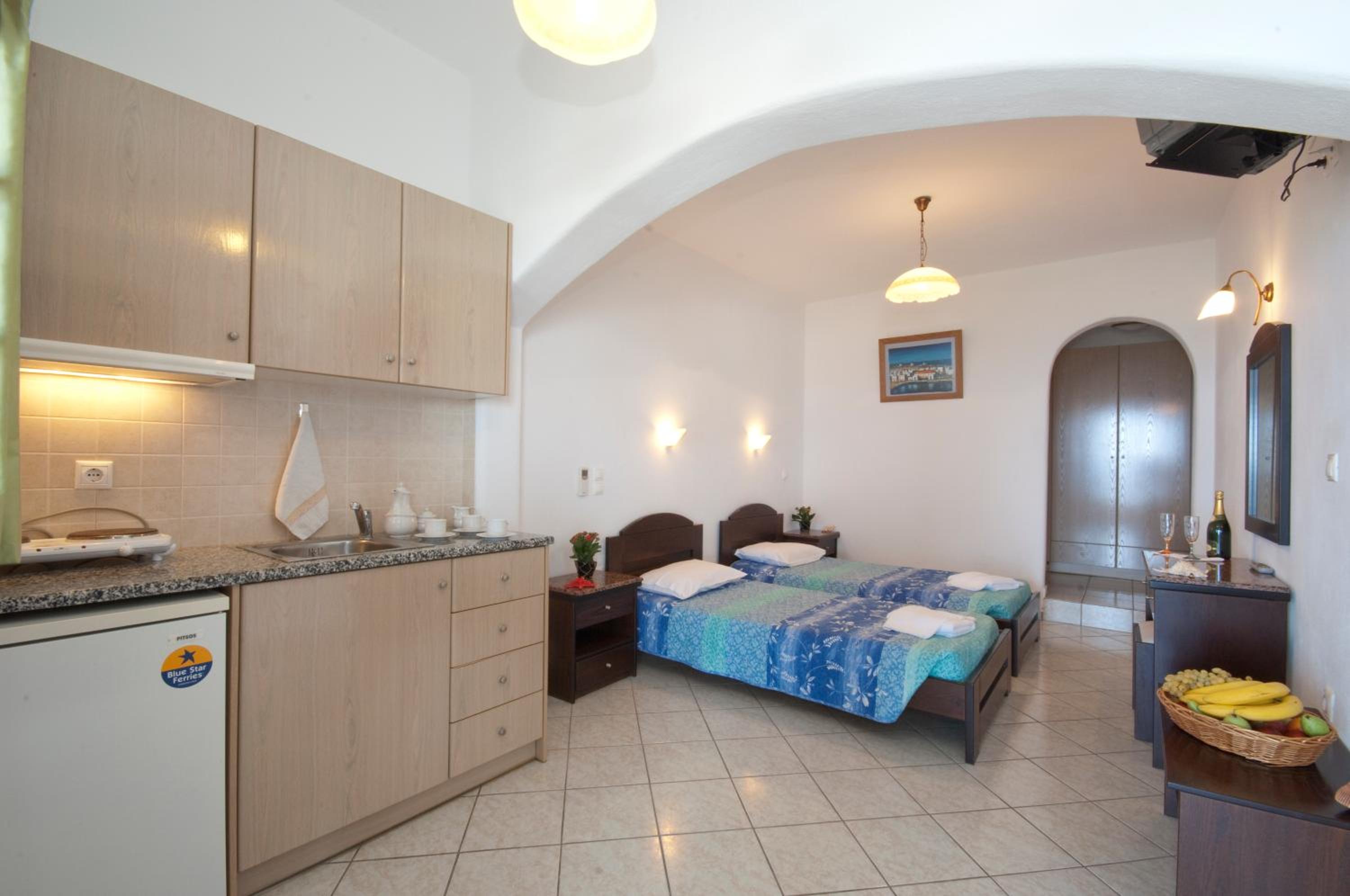 Studio with Sea View and Private Balcony - Photo 8