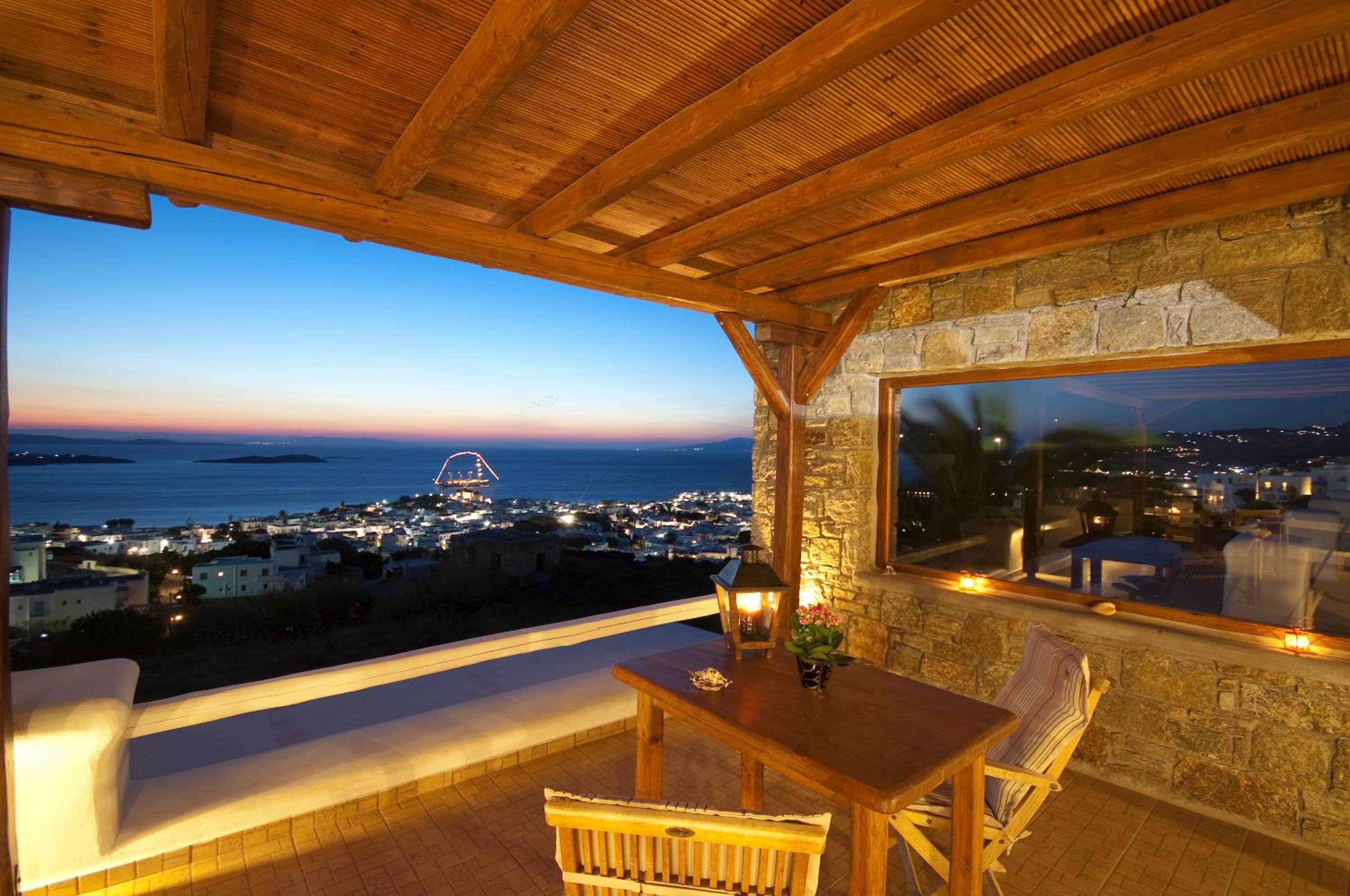 Studio with Sea View and Shared Terrace photo 2