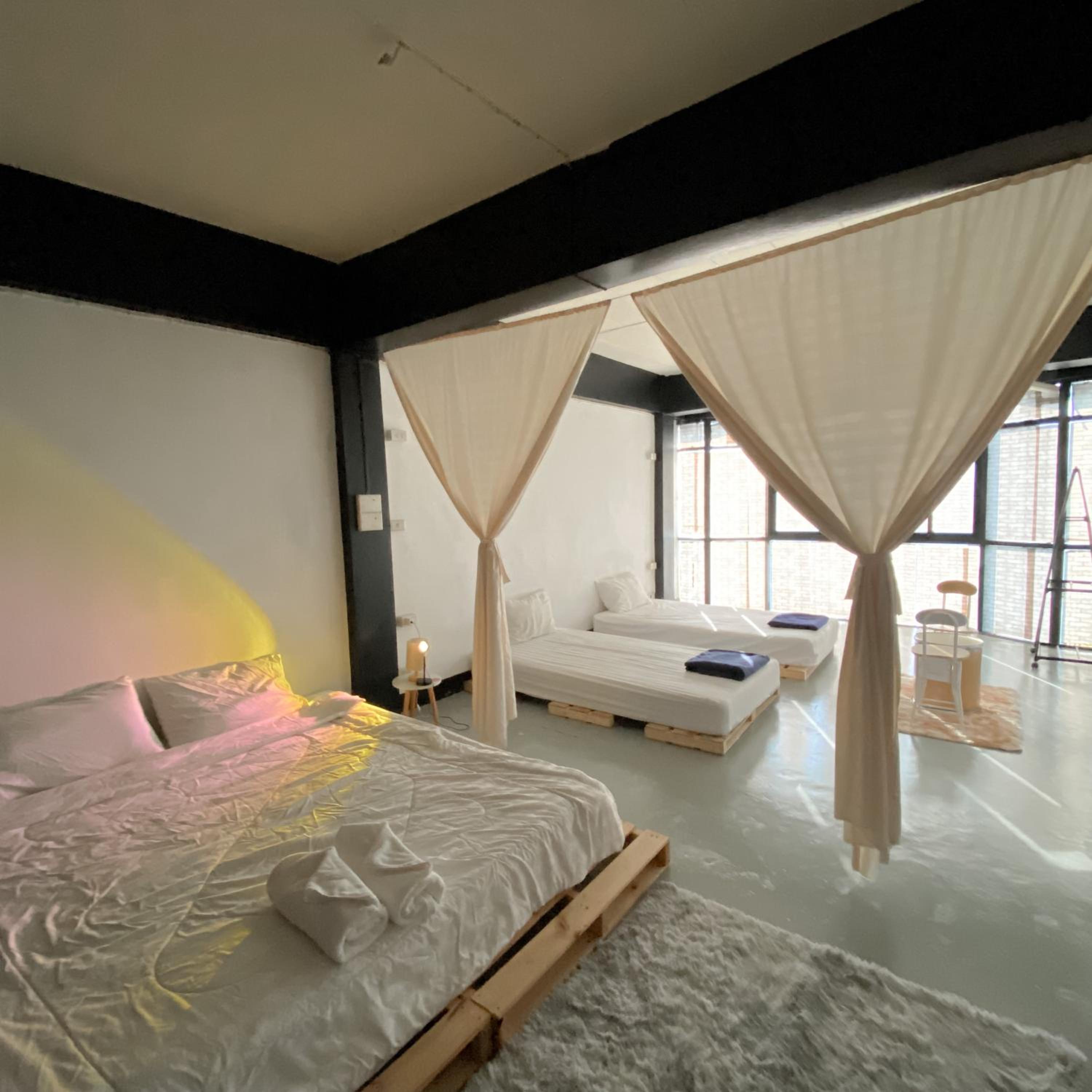 Superior Quadruple Room - Photo 2