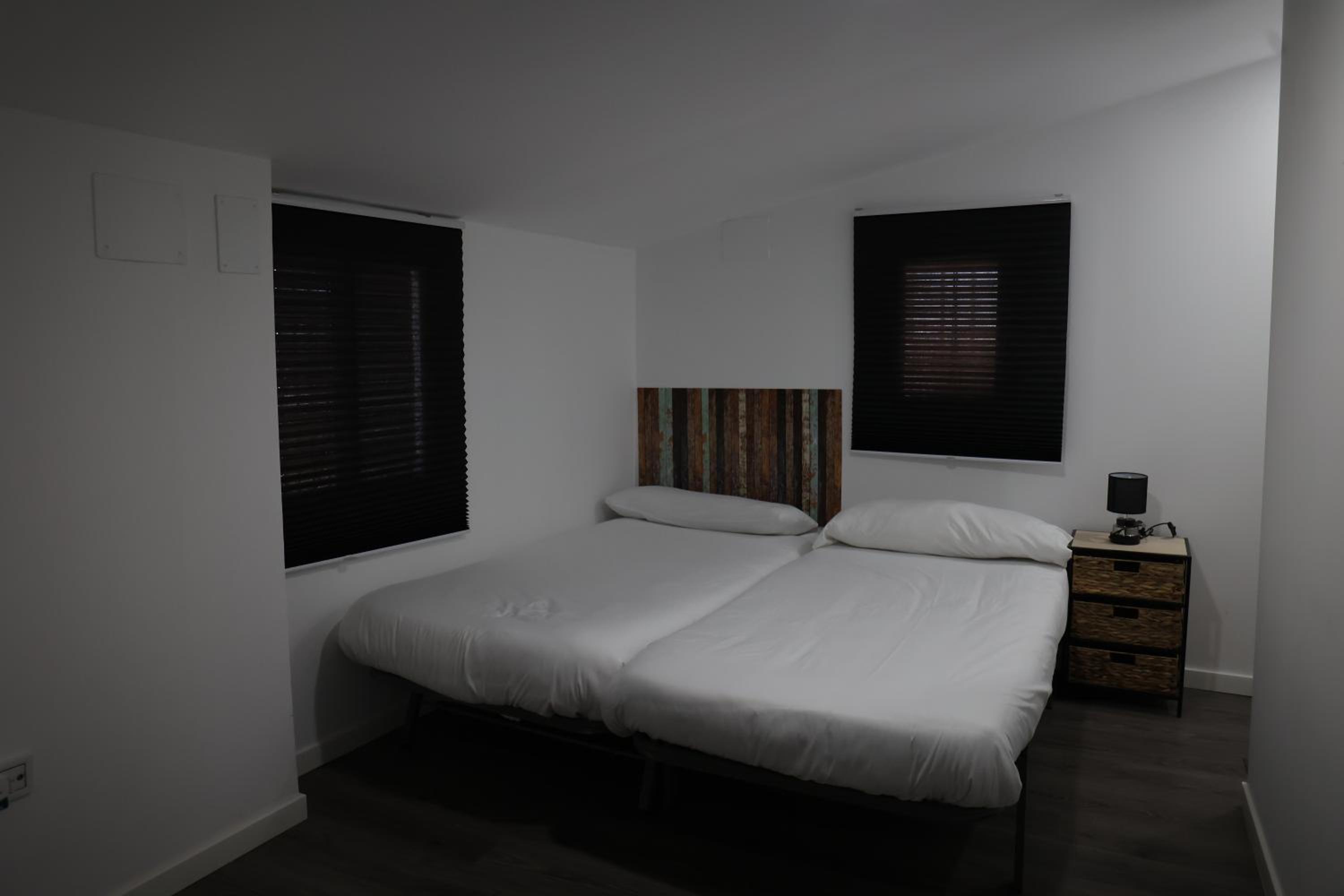 Two-Bedroom House - Photo 36