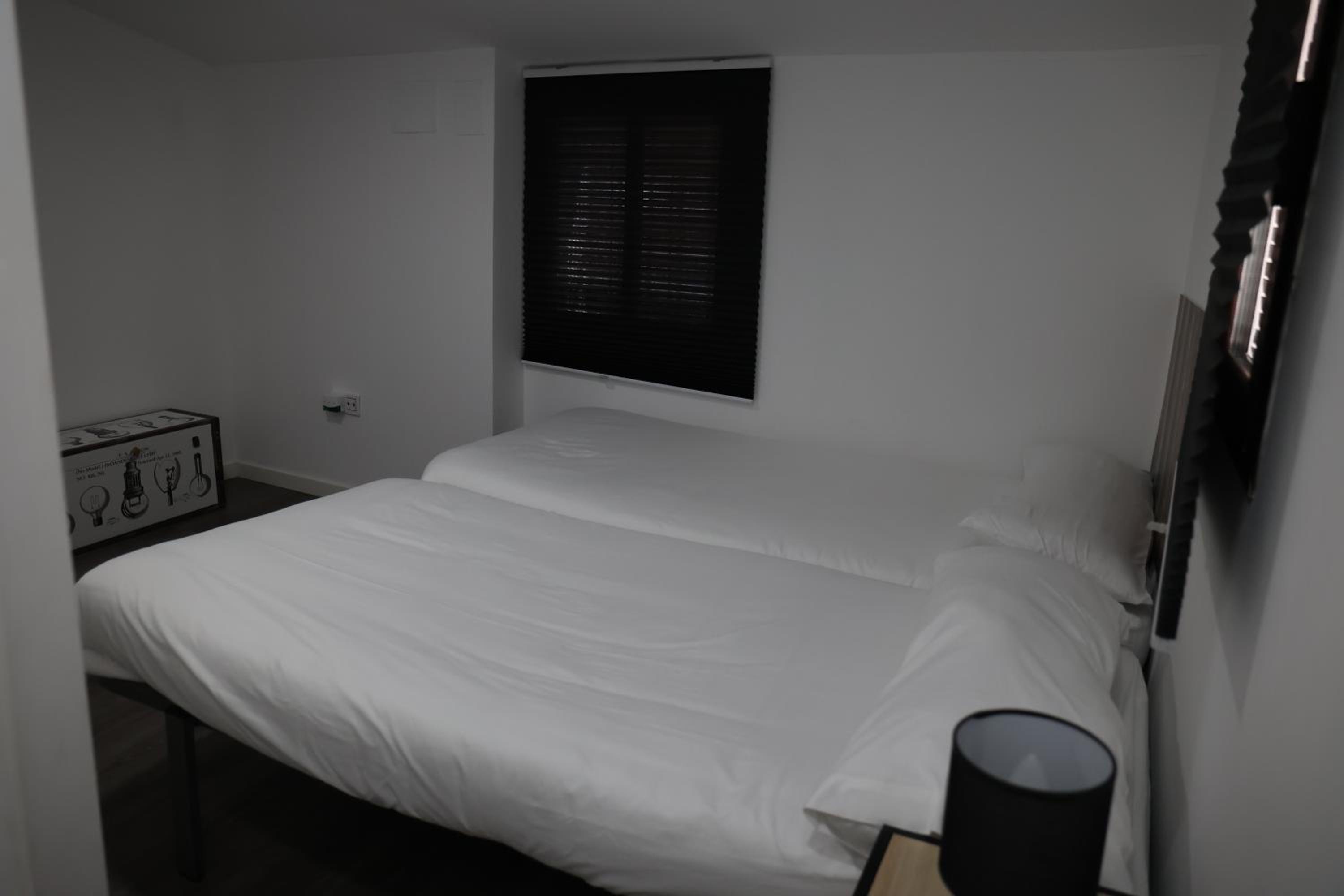 Two-Bedroom House - Photo 29