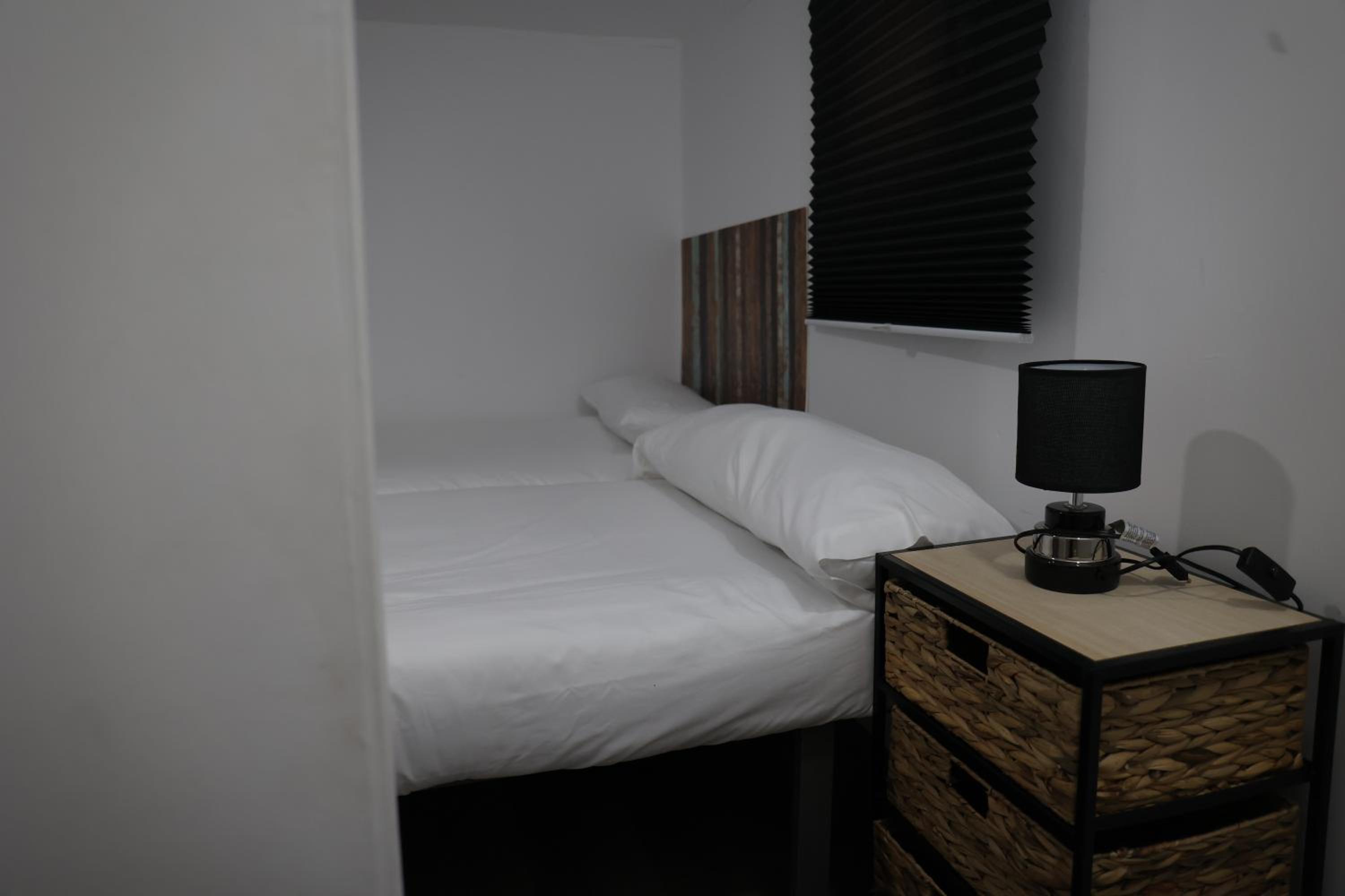 Two-Bedroom House - Photo 28