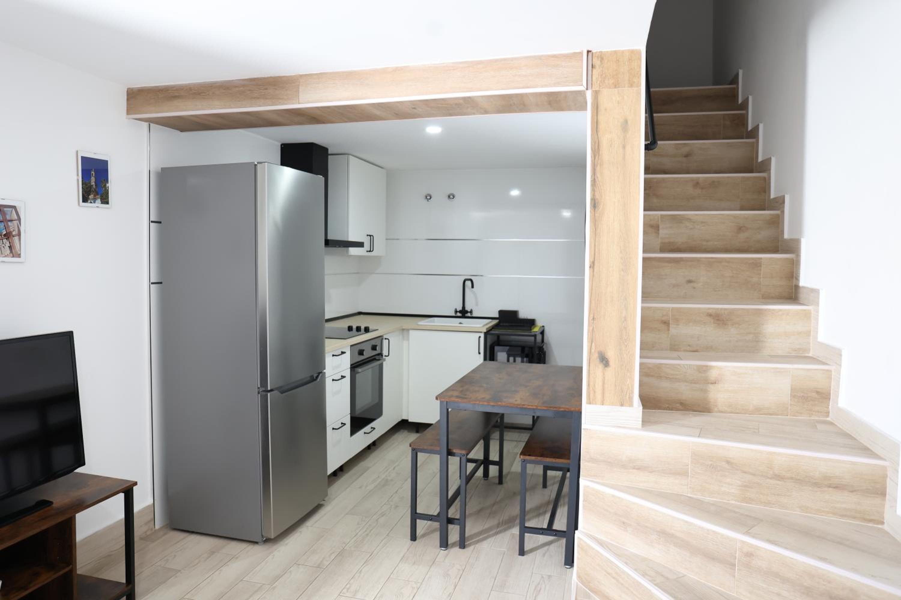 Two-Bedroom House - Photo 14