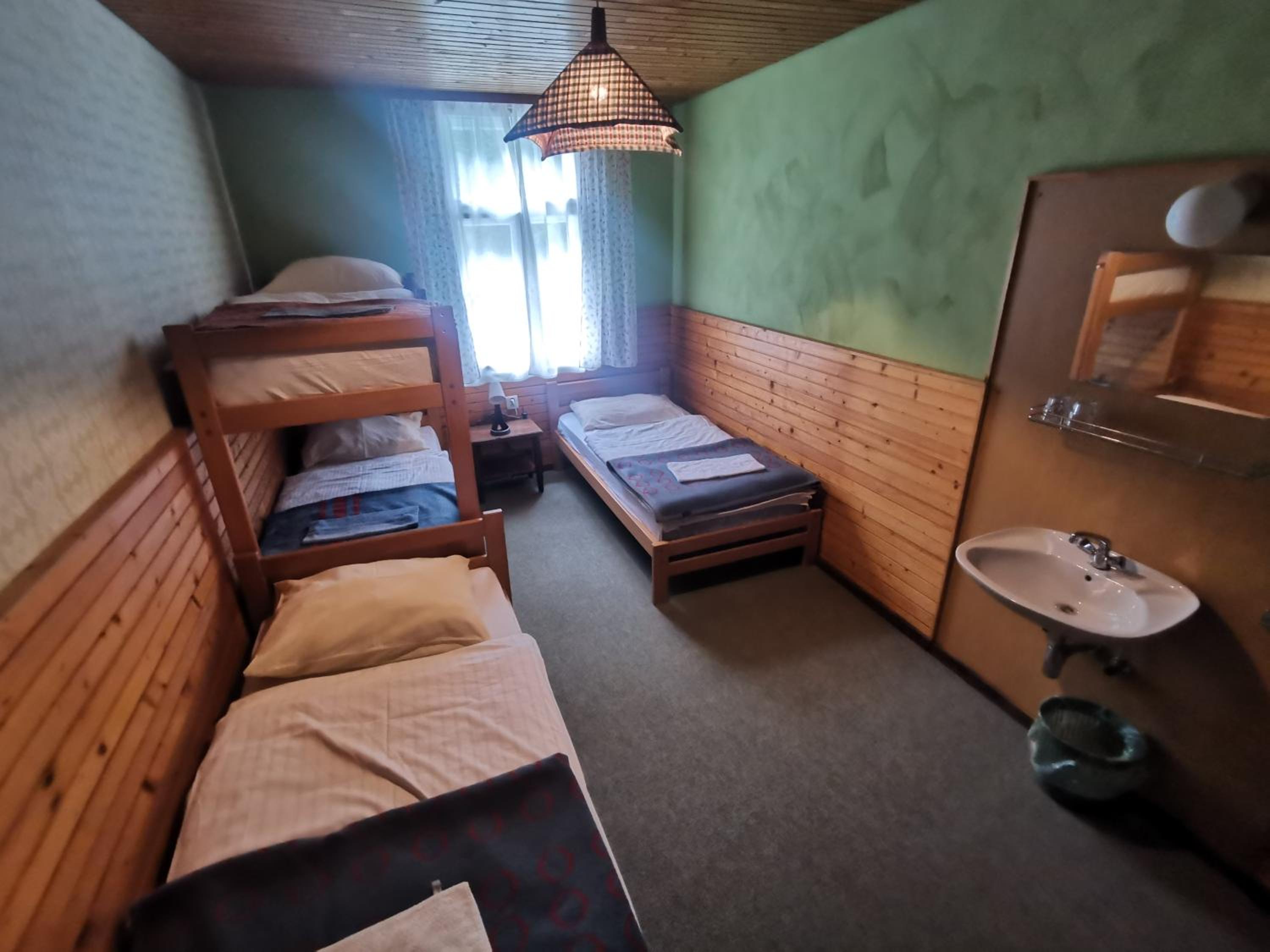 Triple Room with Shared Bathroom photo 1