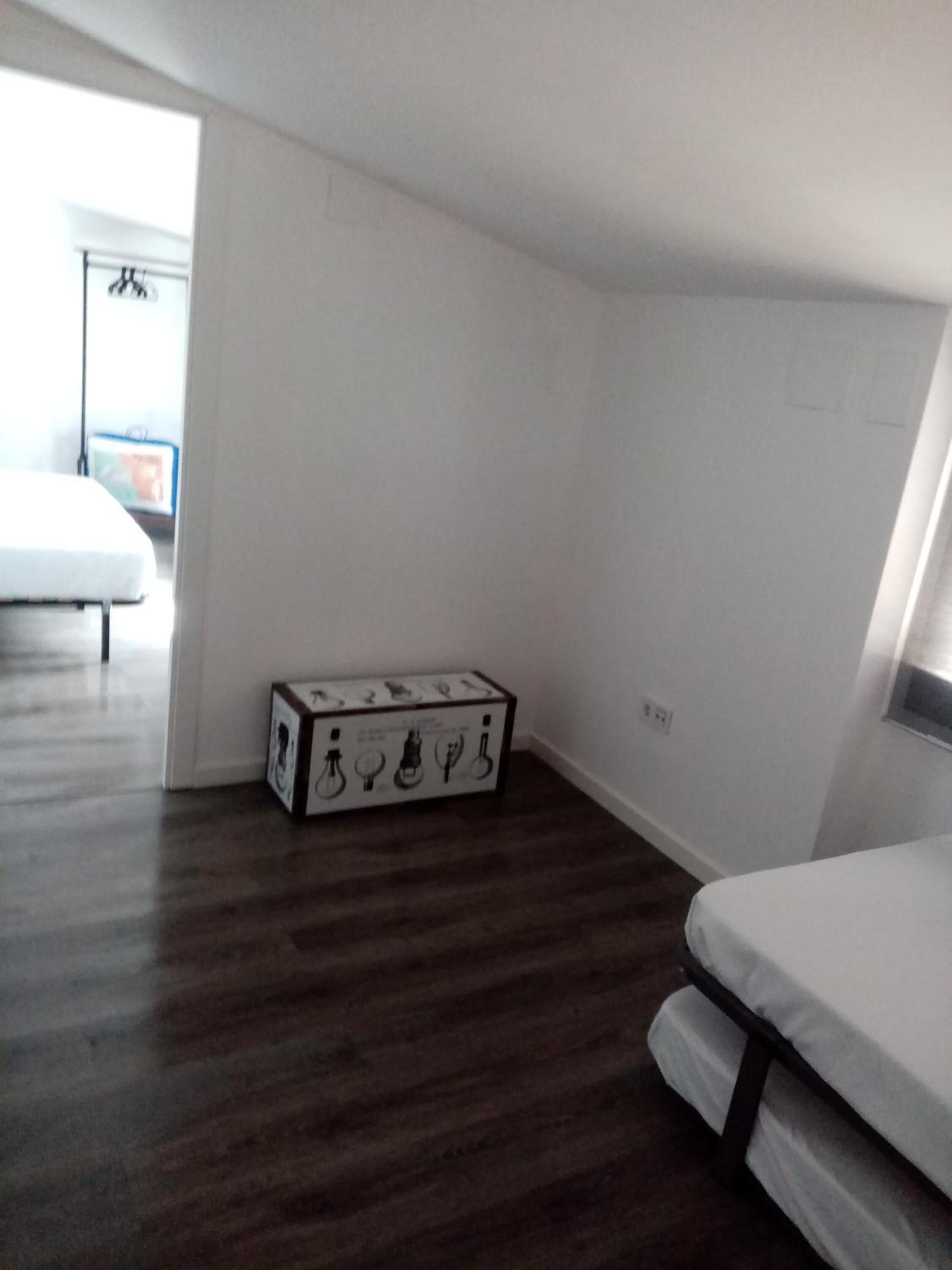 Two-Bedroom House - Photo 8