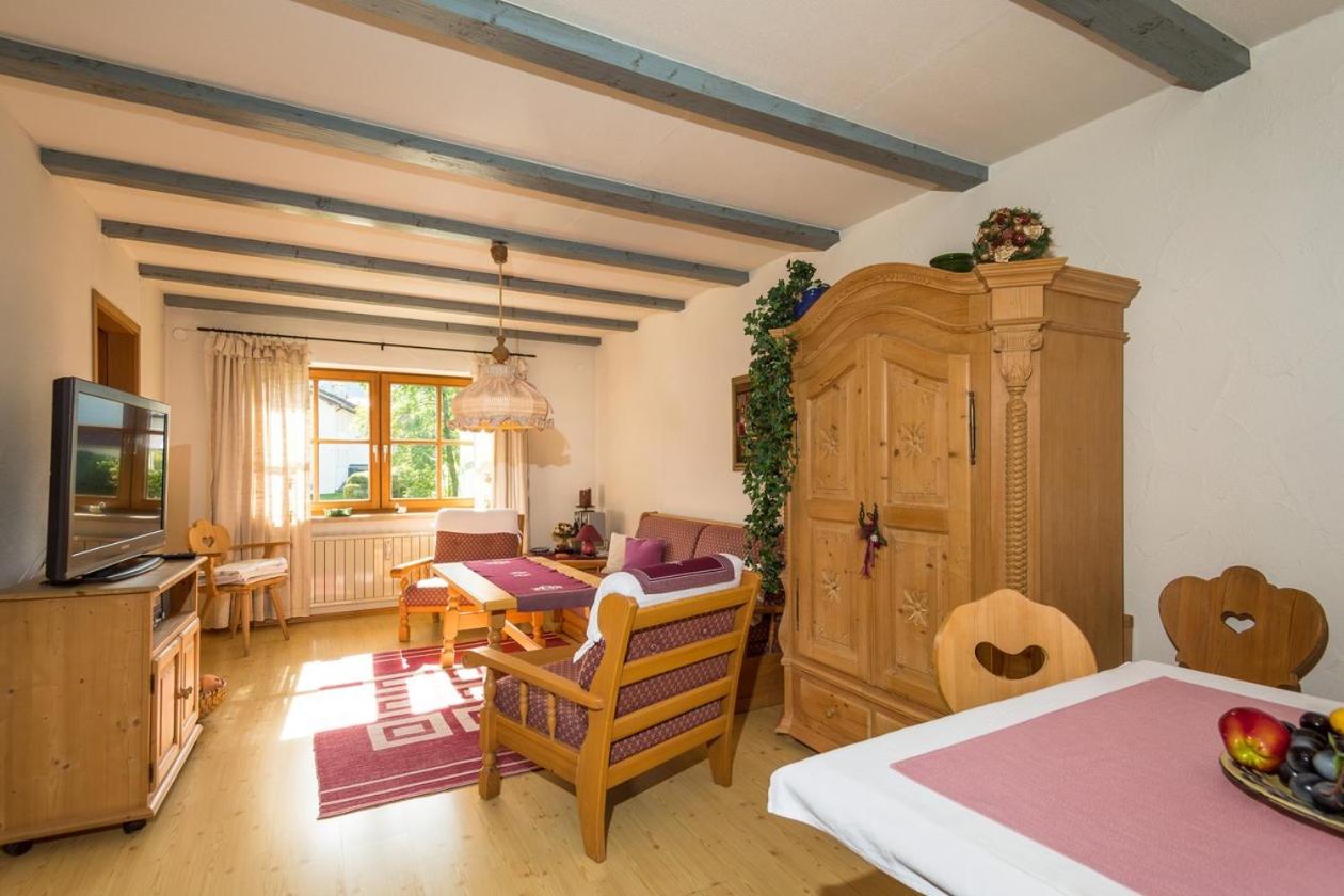 Four-Bedroom House photo 1