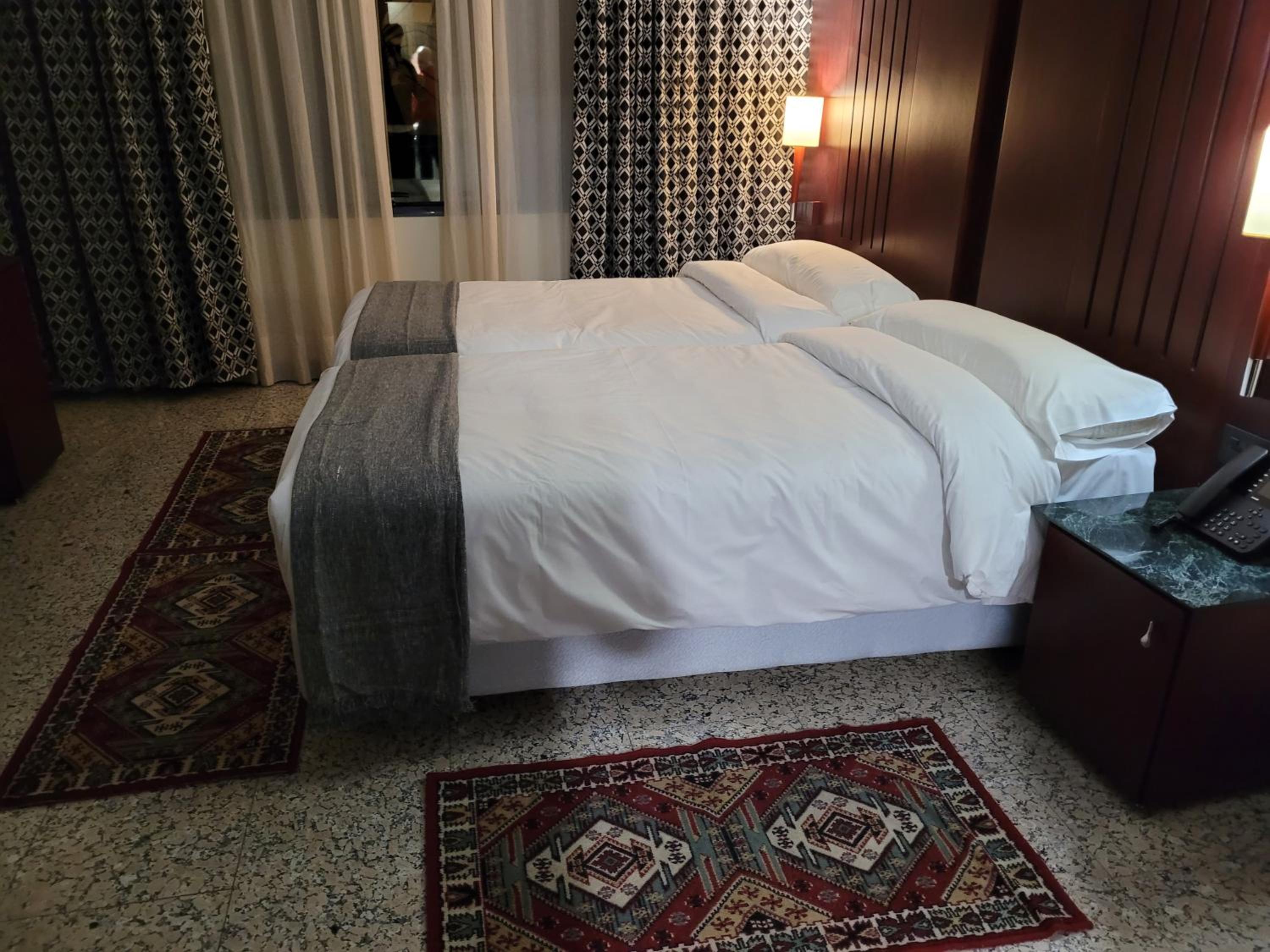 Twin Room - Photo 1