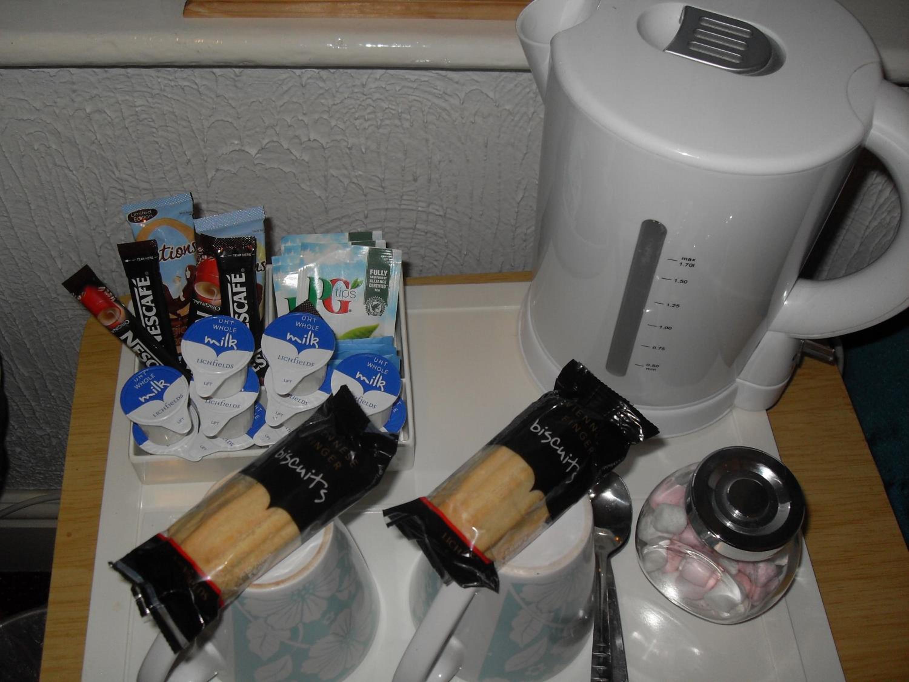 Double Room - Photo 14