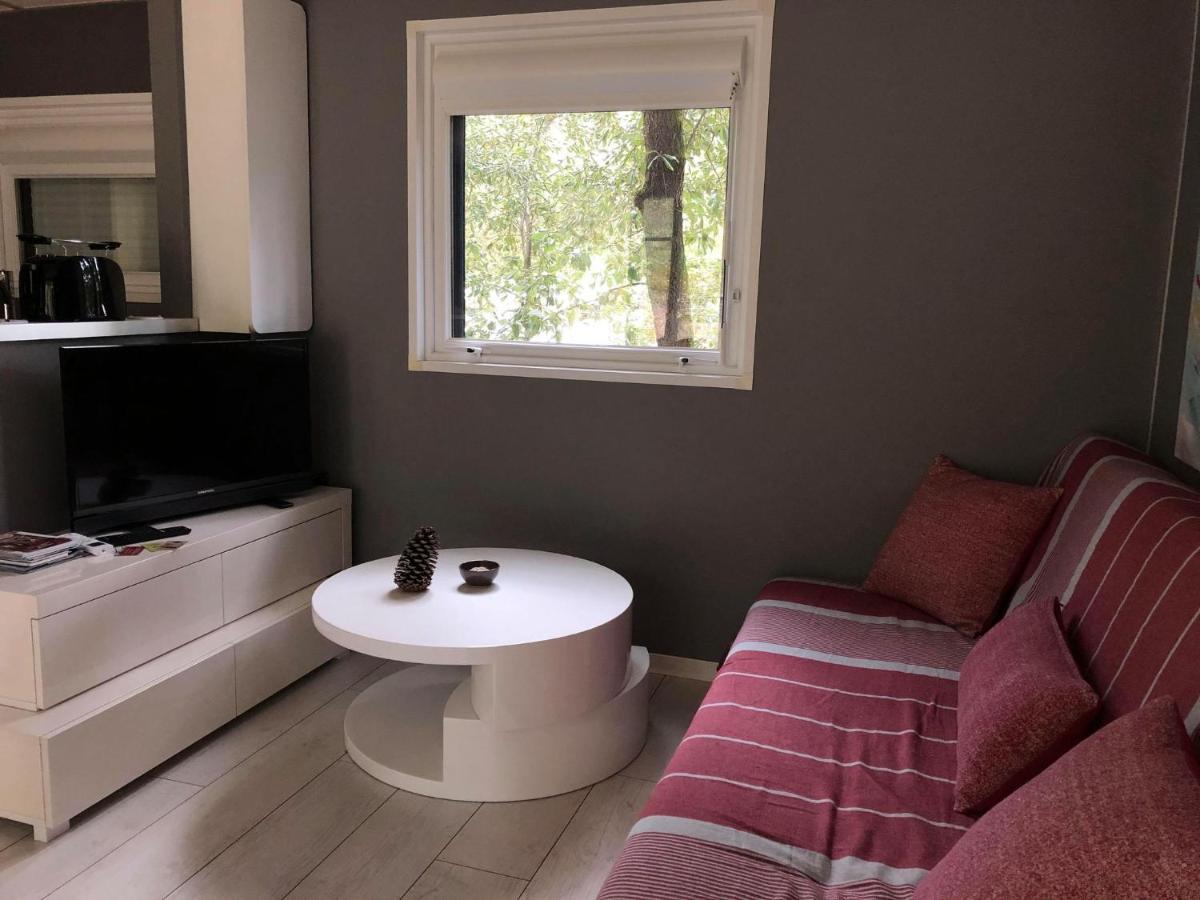 Two-Bedroom Chalet photo 3
