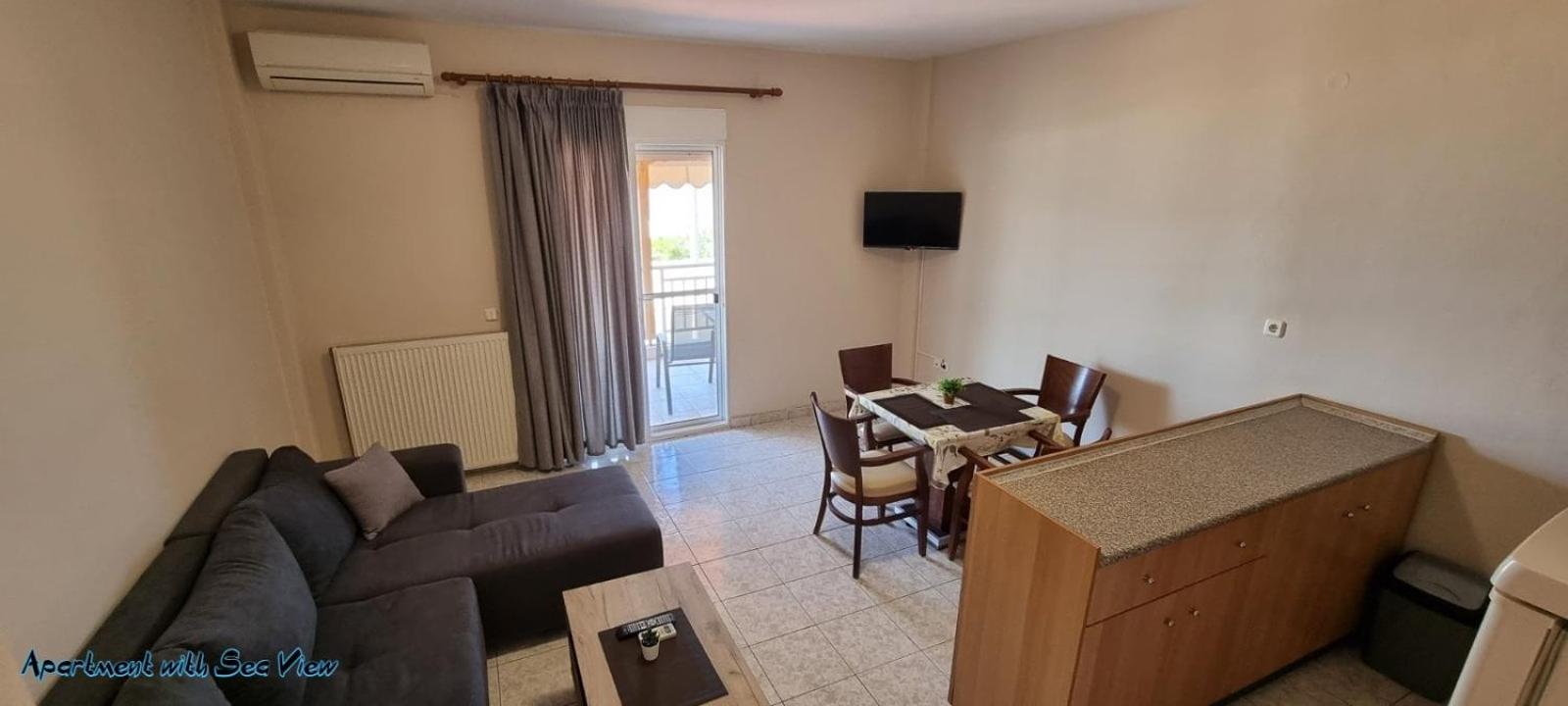 Apartment With Sea View photo 1