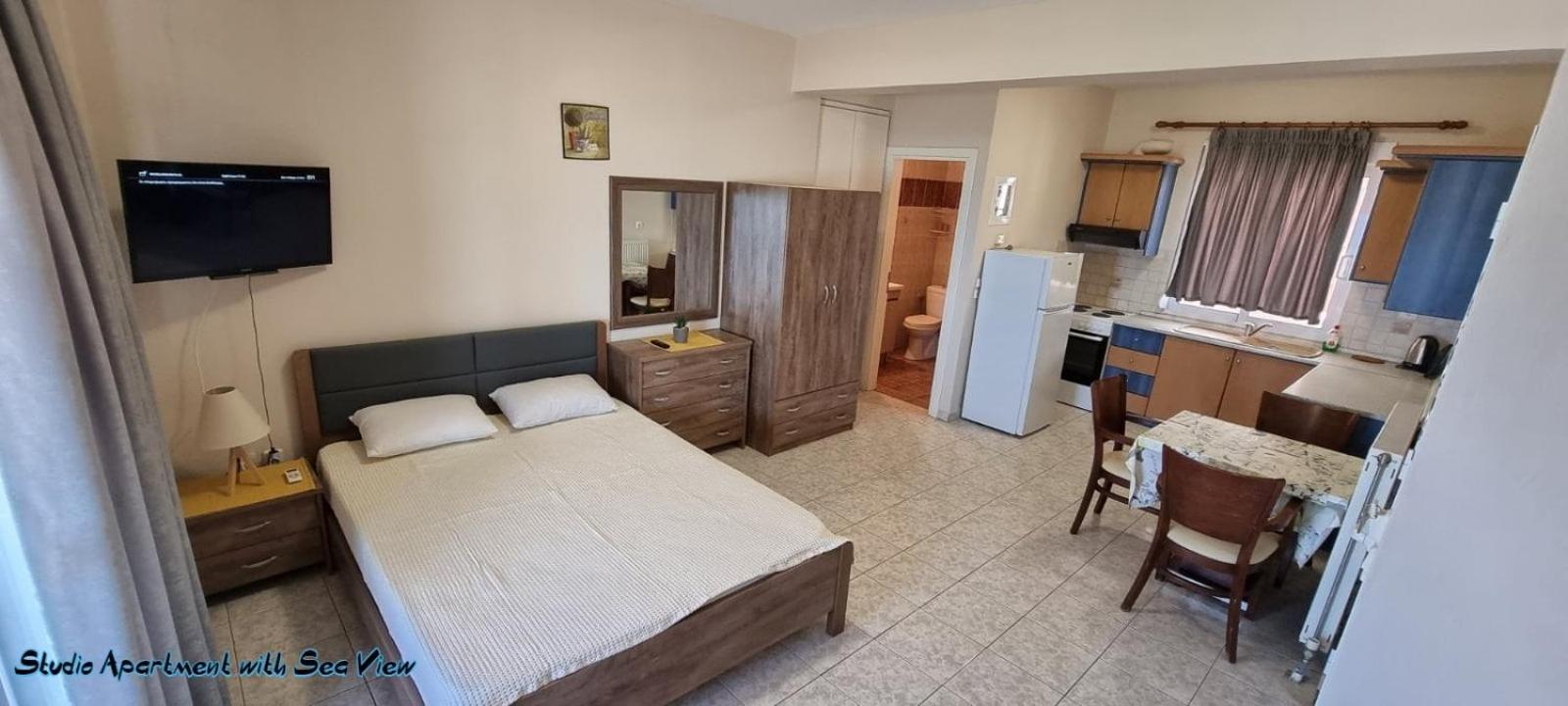 Studio Apartment With Sea View photo 2