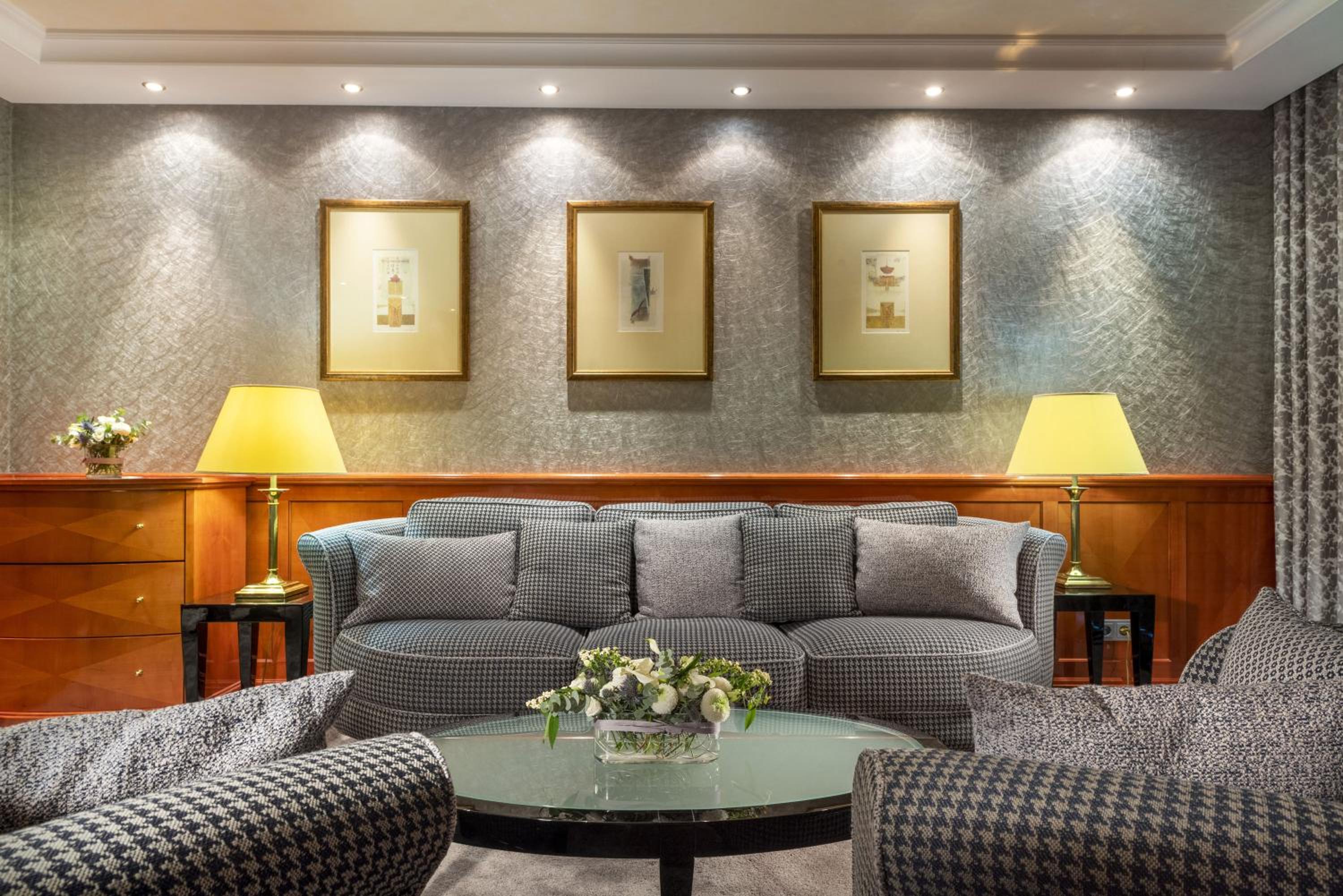 Suite photo 1