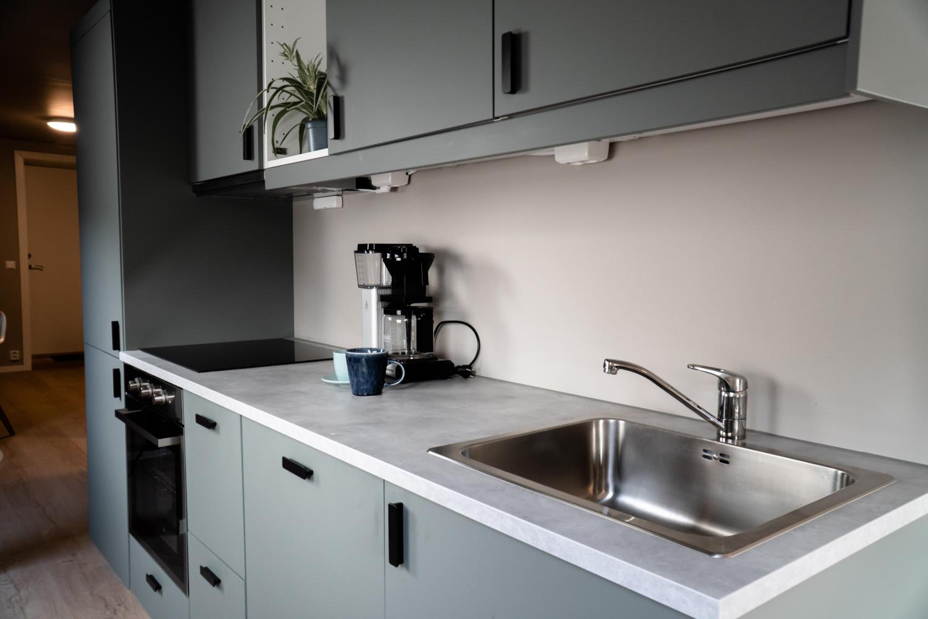 One-Bedroom Apartment